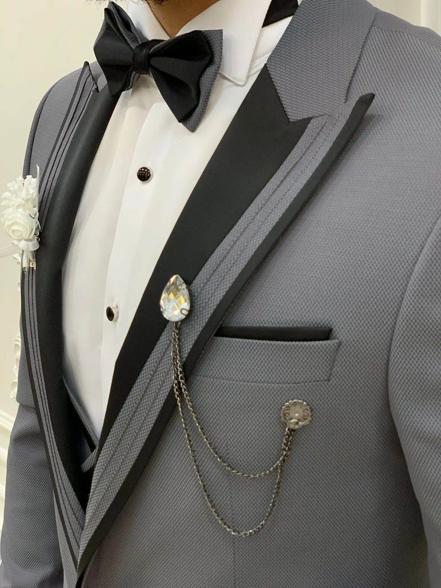 Ventura Gray Slim Fit Peak Lapel Tuxedo – Elevate Your Formal Wardrobe - BRABION