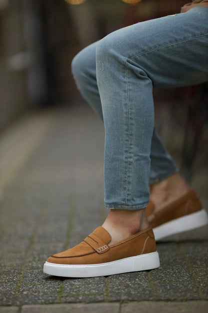 Vince Eva Sole Nubuck Strap Camel Shoes: Stylish Comfort for Every Occasion - BRABION