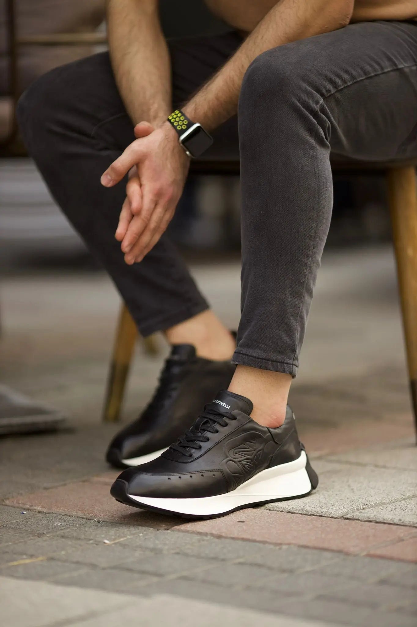 Romeo Eva Sole Black Sneakers - Elegant Versatile Footwear - BRABION