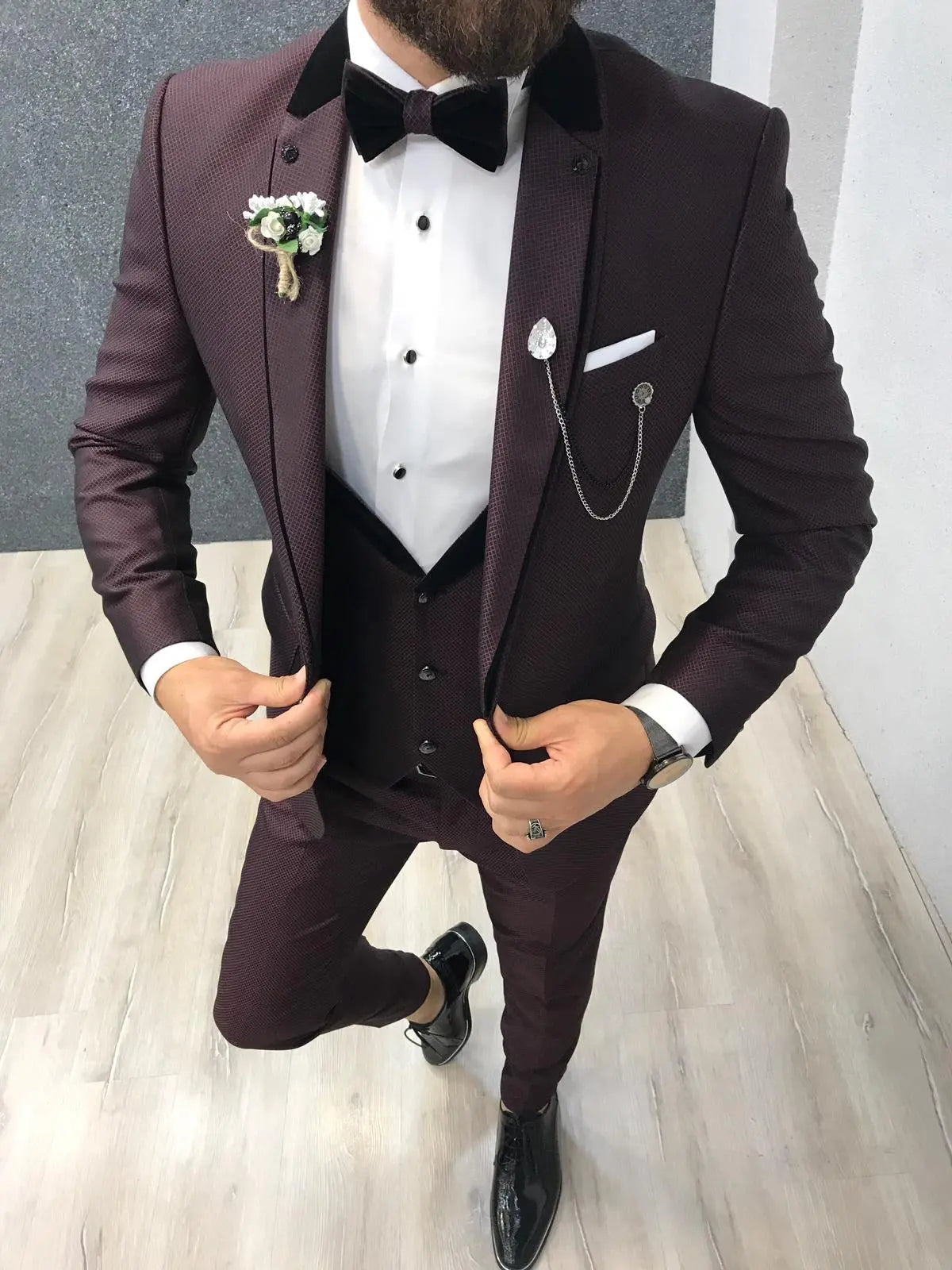 Lazio Claret Red Slim-Fit Tuxedo for Men - BRABION