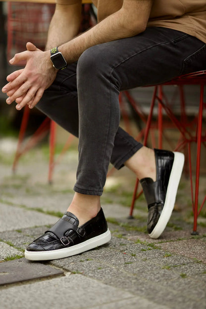 Romeo Pool Buckle Crocodile Pattern Black Loafers - BRABION