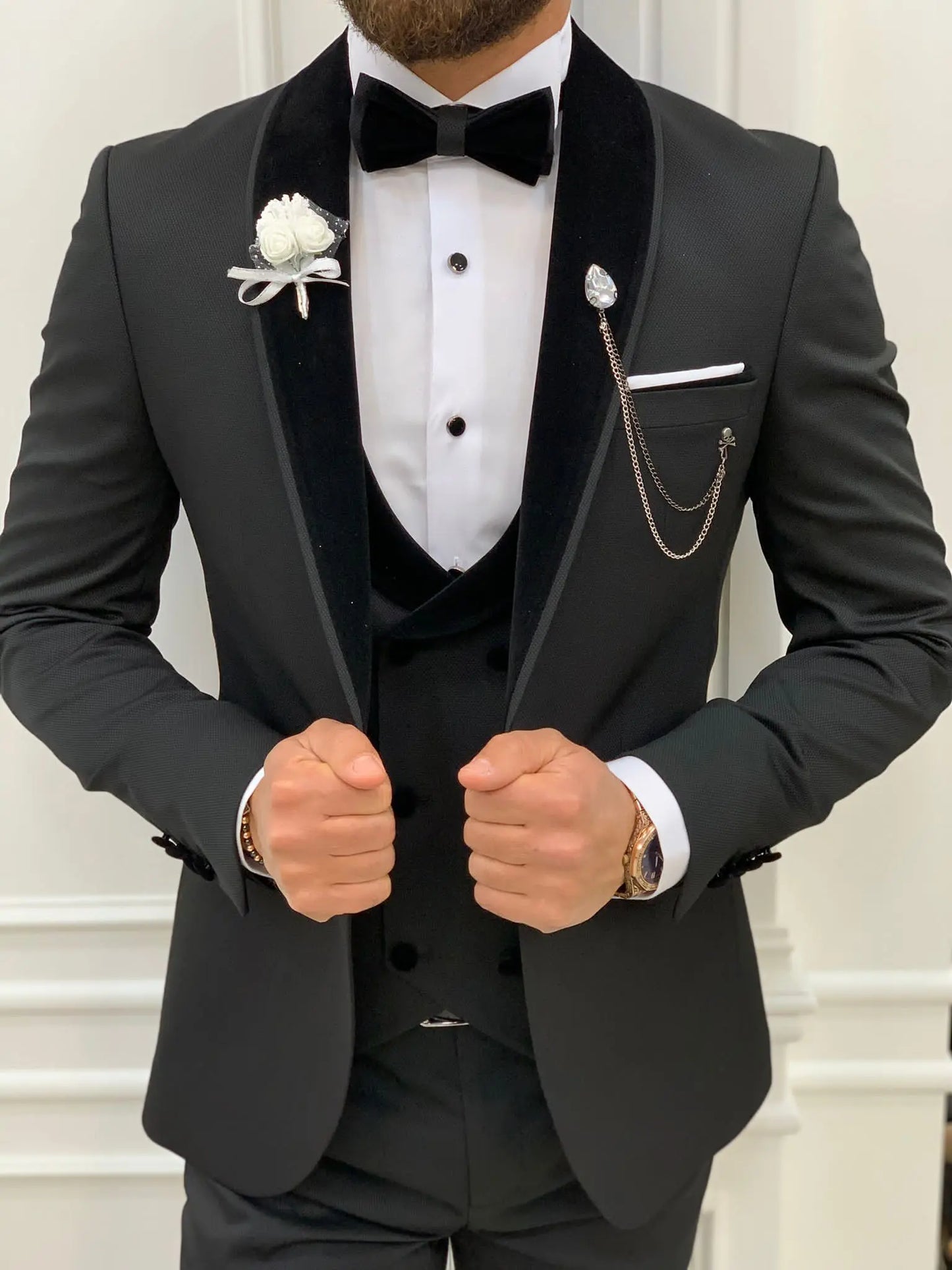 Wilson Black Velvet Shawl Lapel Tuxedo - Elevate Your Formal Attire - BRABION
