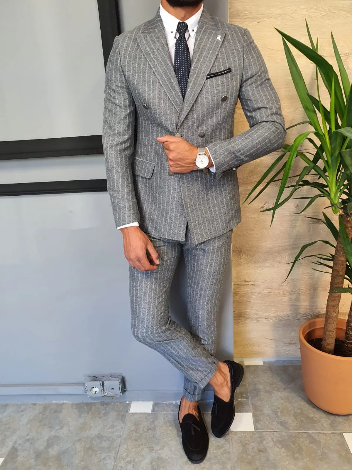 Wellington Gray Pinstripe Double Breasted Suit BOJONI