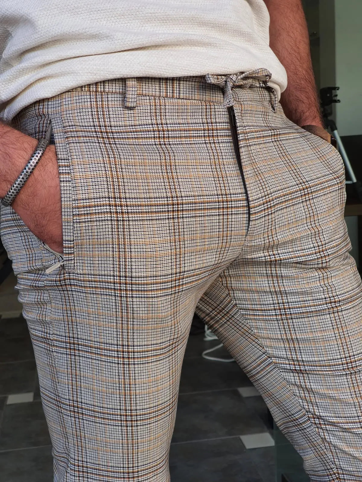 Montreal Brown Slim Fit Plaid Pants: Elegant Versatility for Every Occasion - BRABION