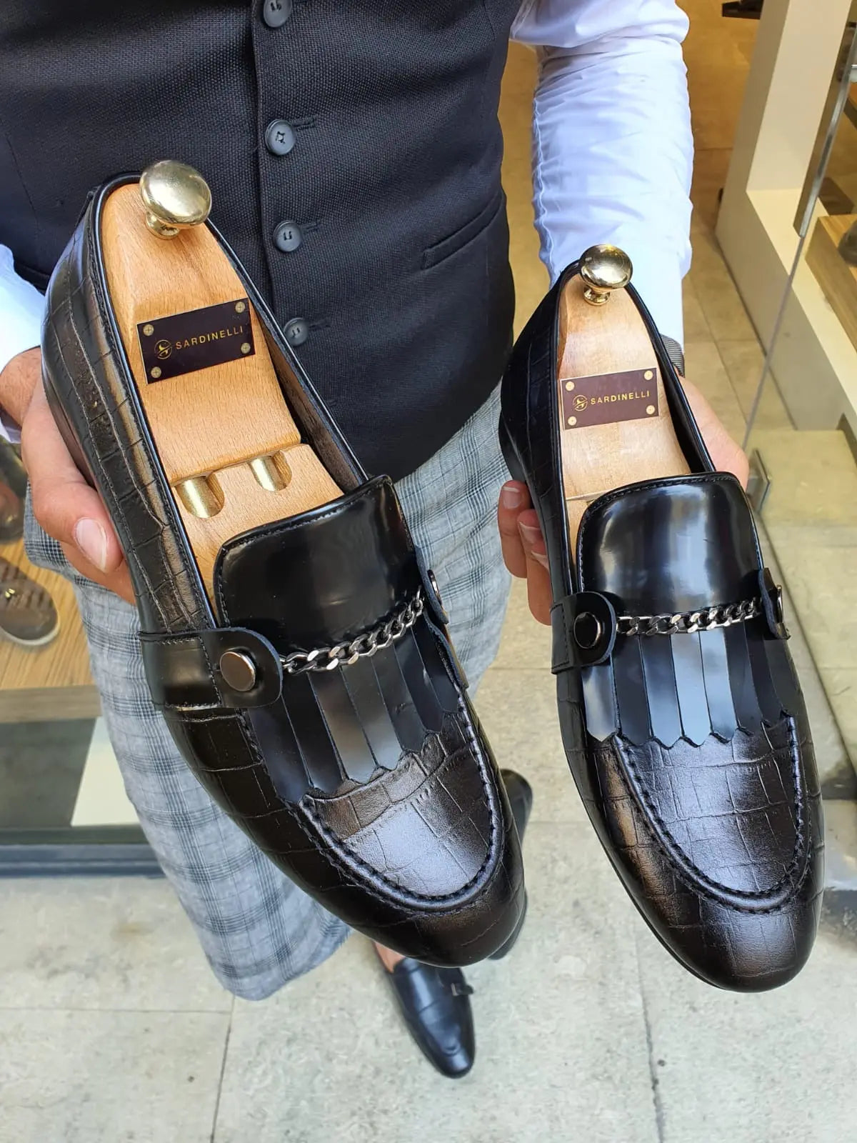 Reno Black Kilt Loafers - BRABION