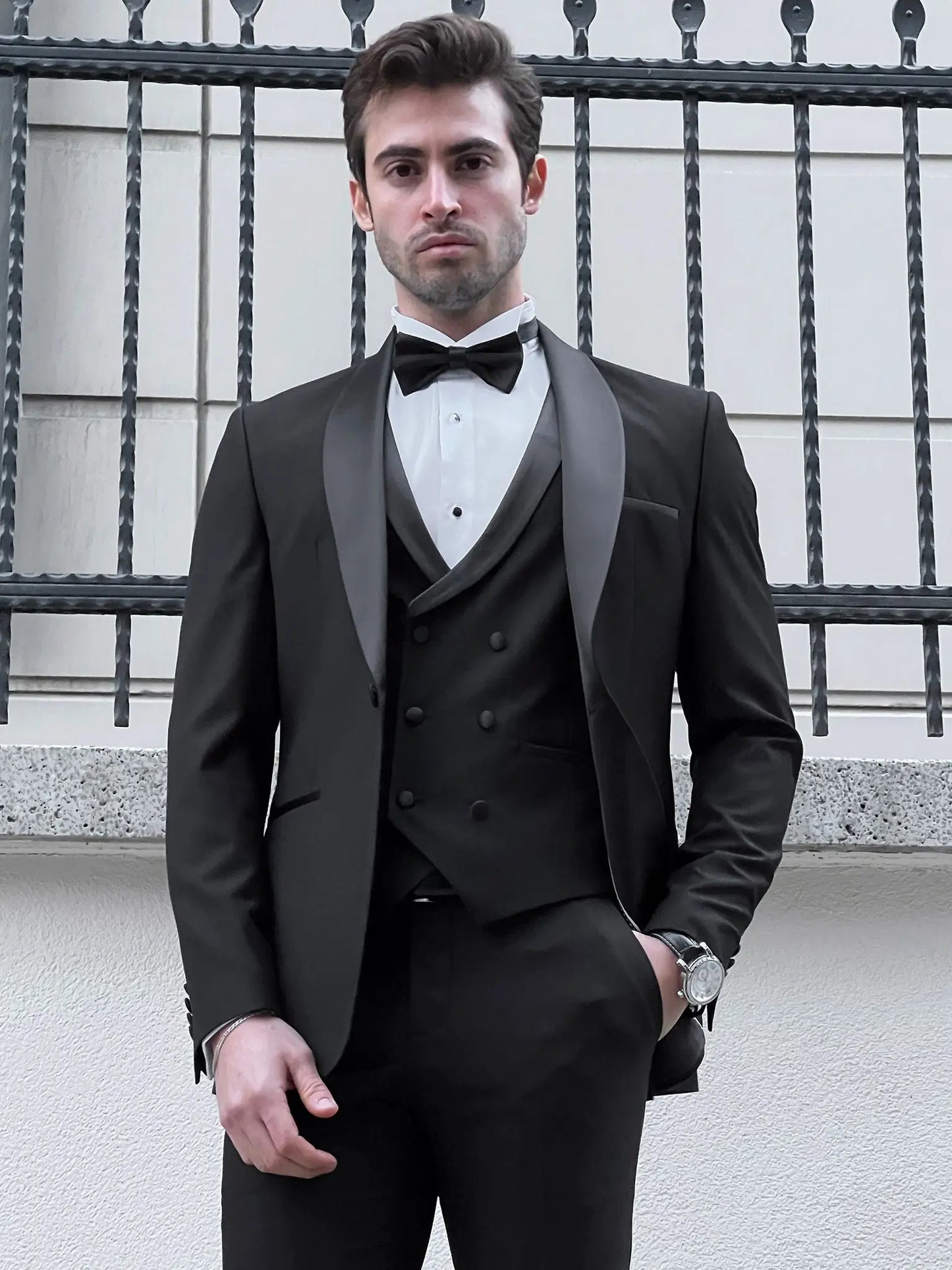 Enzo Black Shawl Lapel Slim Fit Tuxedo for Men - BRABION