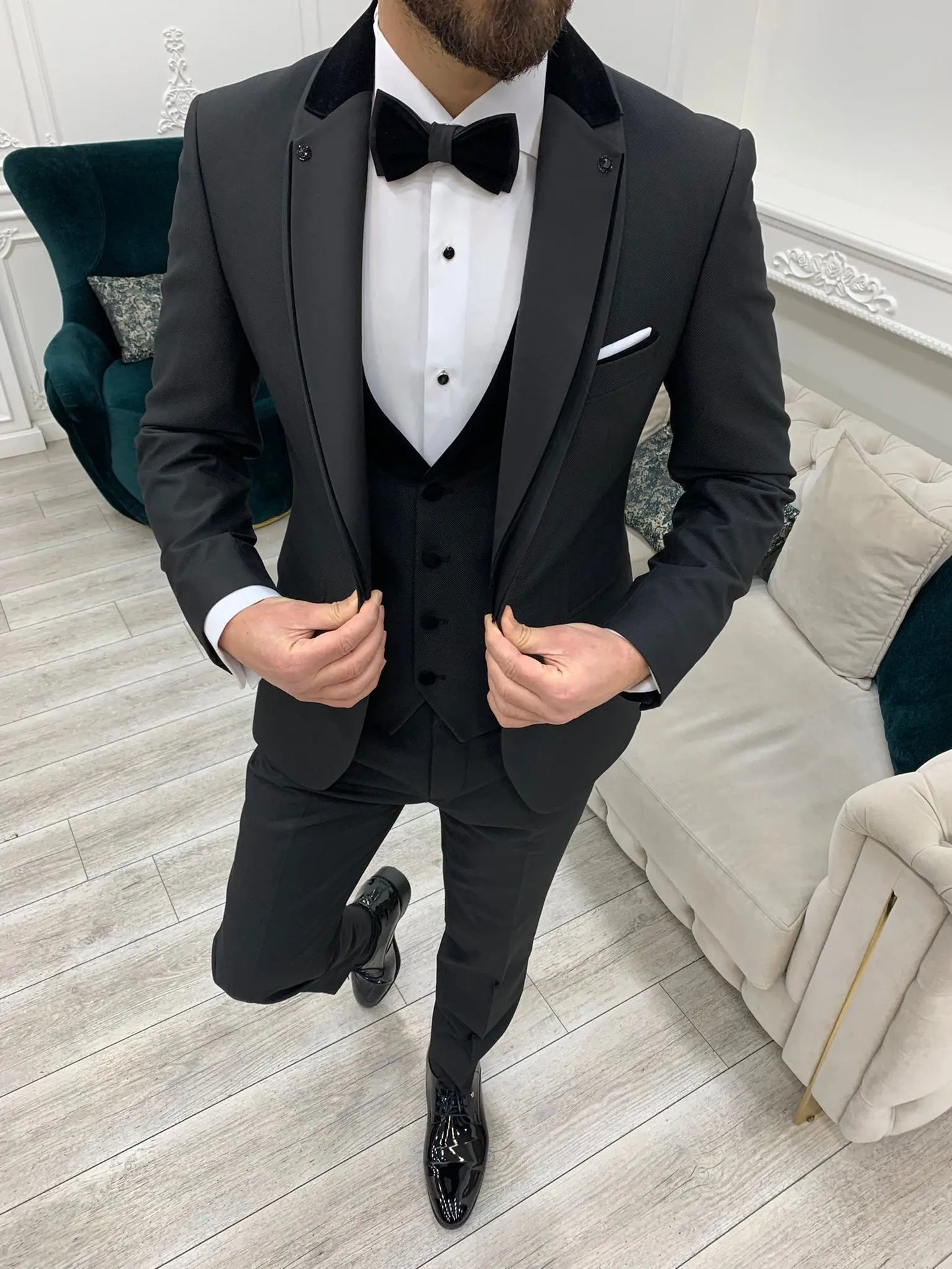 Glendale Black Slim Fit Velvet Satin Shawl Lapel Tuxedo - BRABION