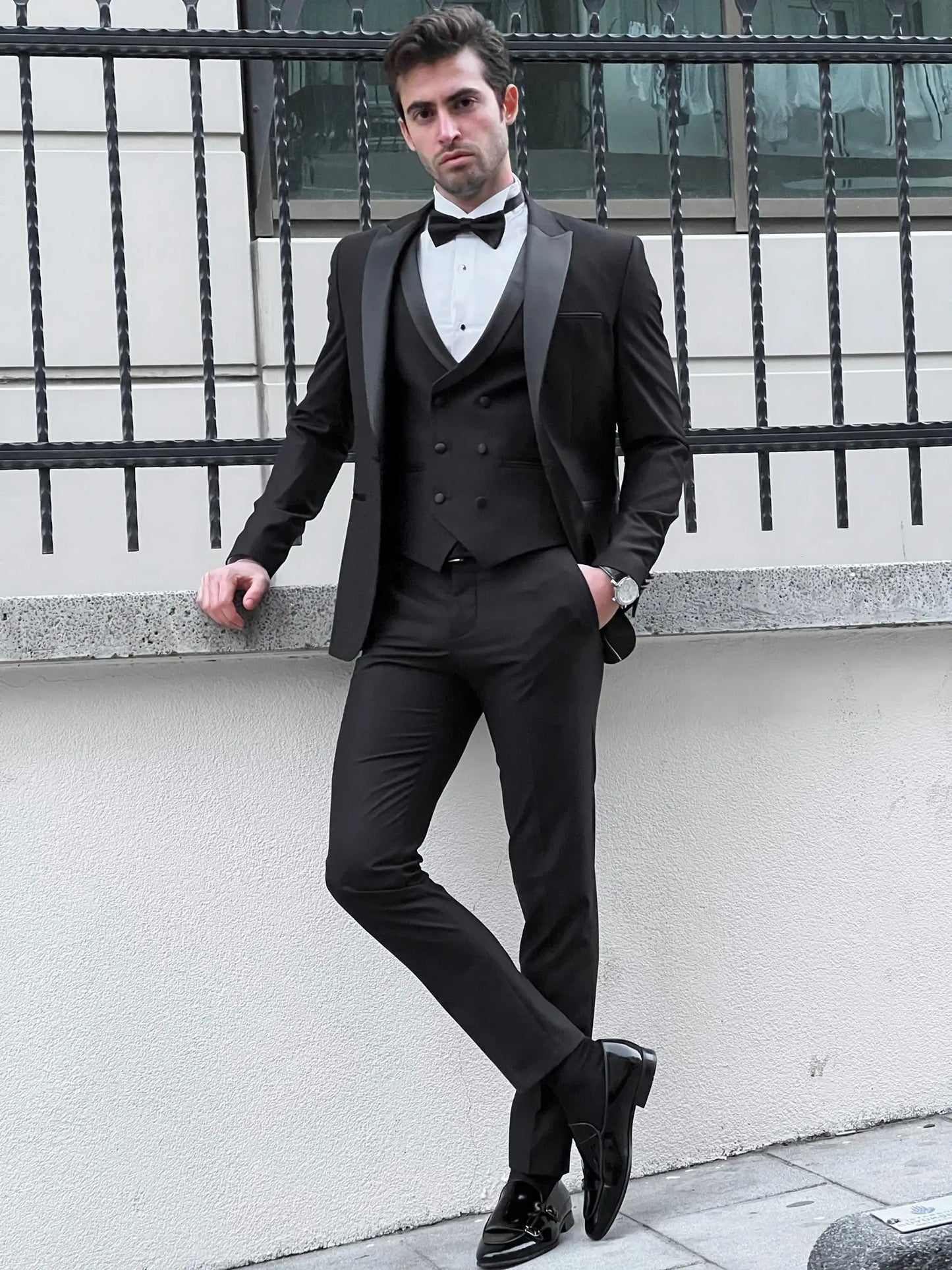 Fabio Black Peak Lapel Slim Fit Tuxedo - BRABION
