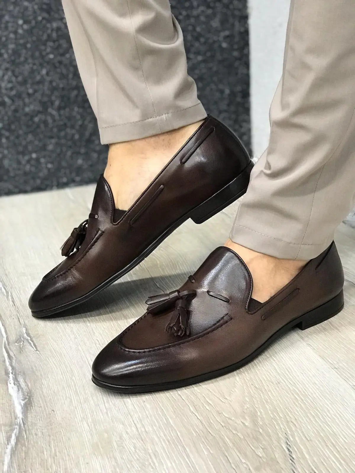 Tassel Leather Dark Brown Loafers – Sophisticated Footwear for Every Occasion - BRABION