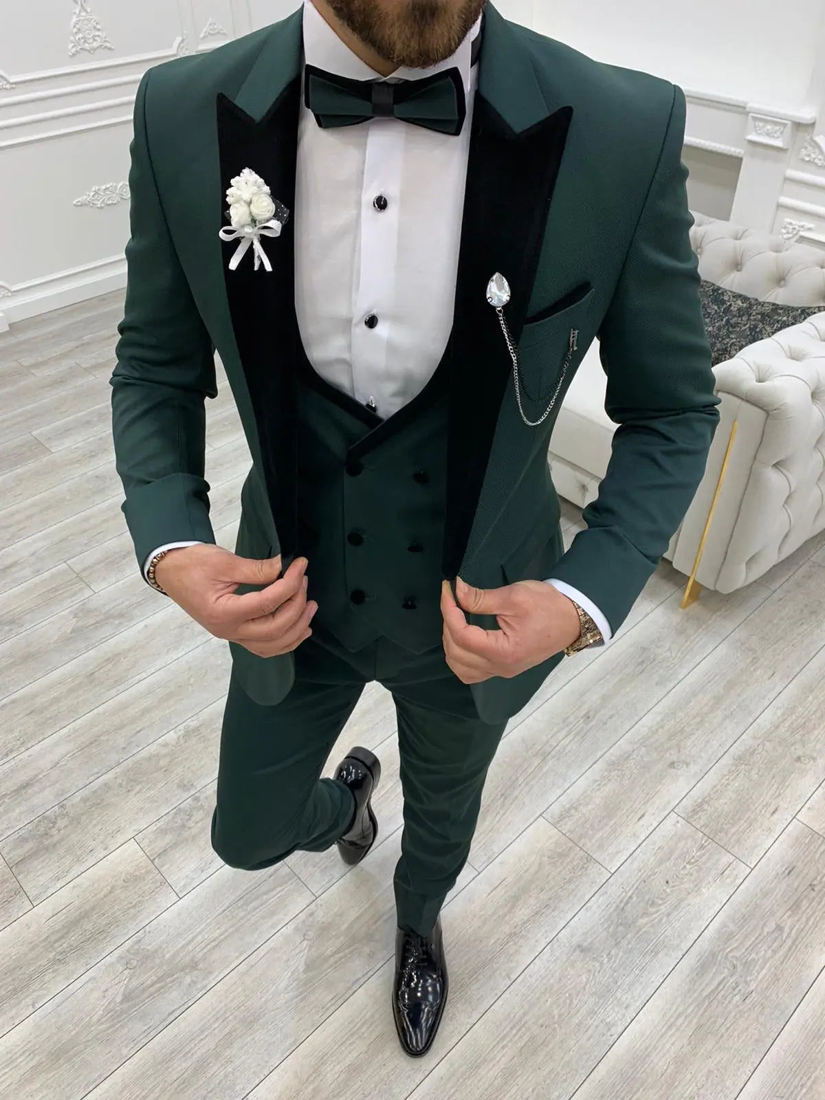 Royal Green Slim Fit Velvet Peak Lapel Tuxedo - BRABION