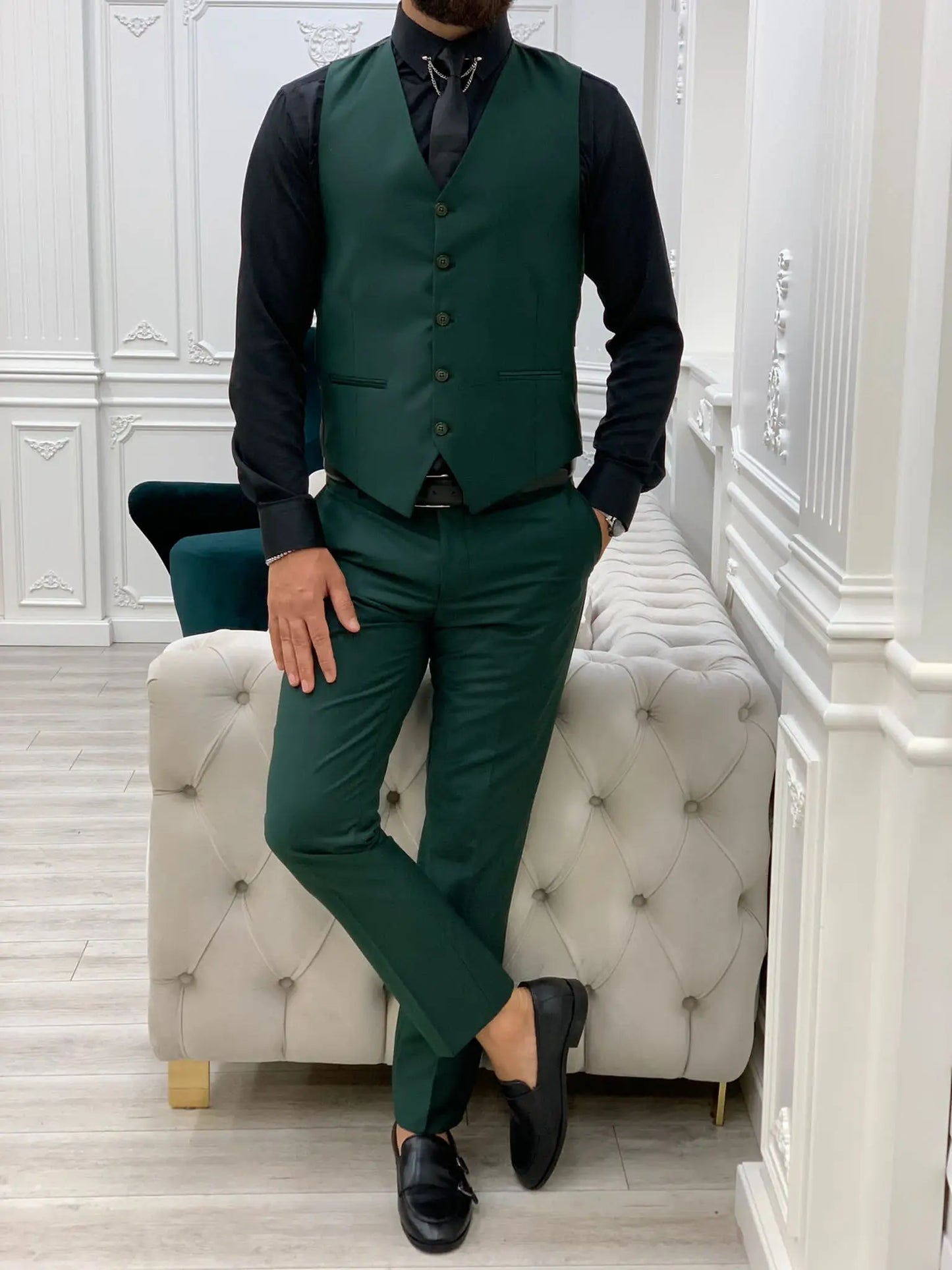 Wilson Green Slim Fit Peak Lapel Suit - Elevate Your Style BOJONI