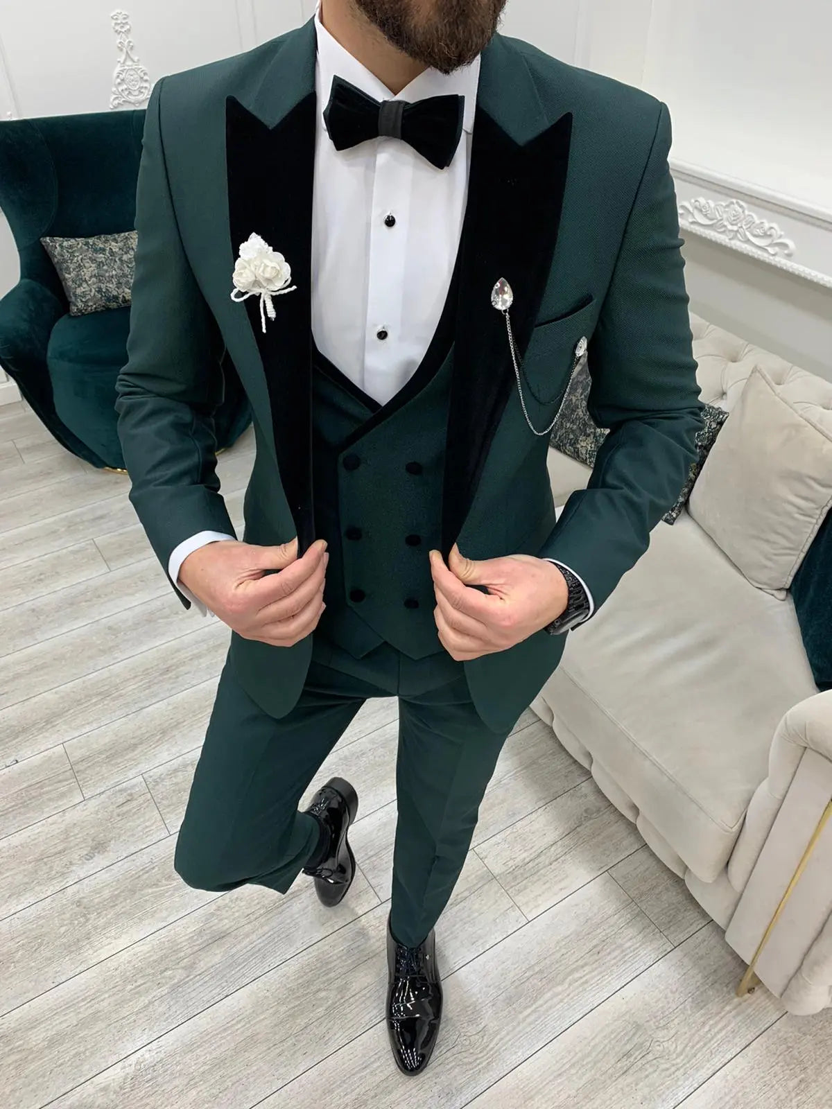 Eden Green Slim Fit Velvet Peak Lapel Tuxedo - BRABION