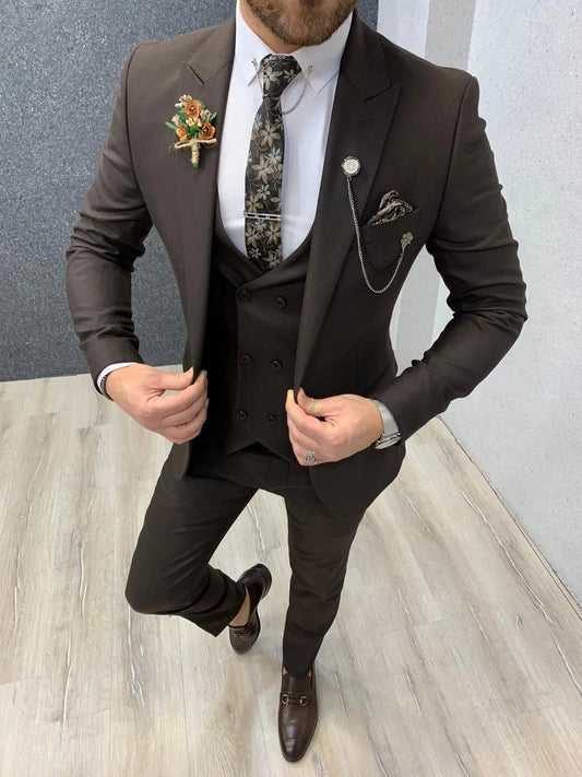 Lancaster Coffee Slim Fit Suit: Elegance Redefined brabion