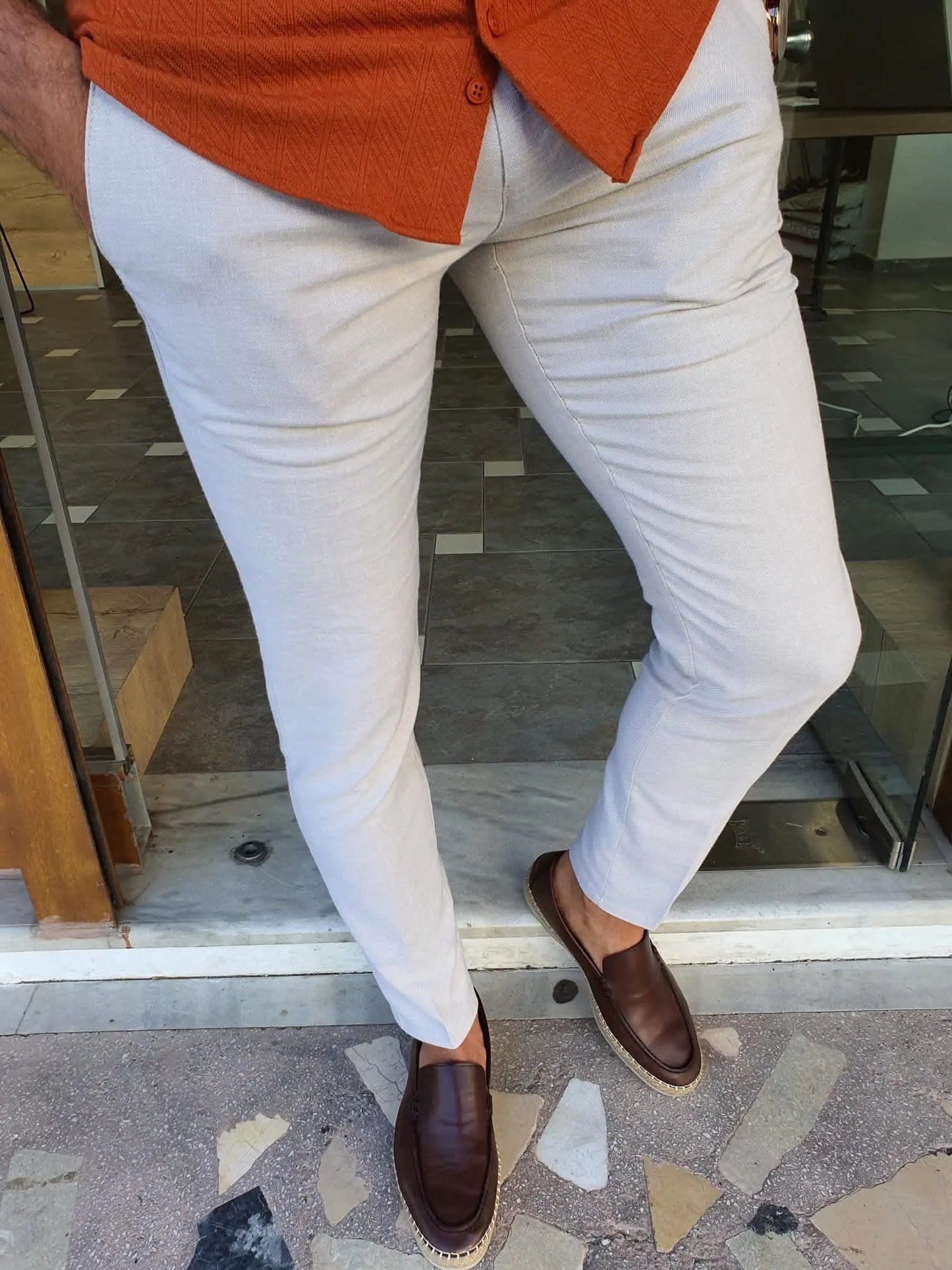 Mantova Beige Slim Fit Cotton Pants for Every Occasion - BRABION