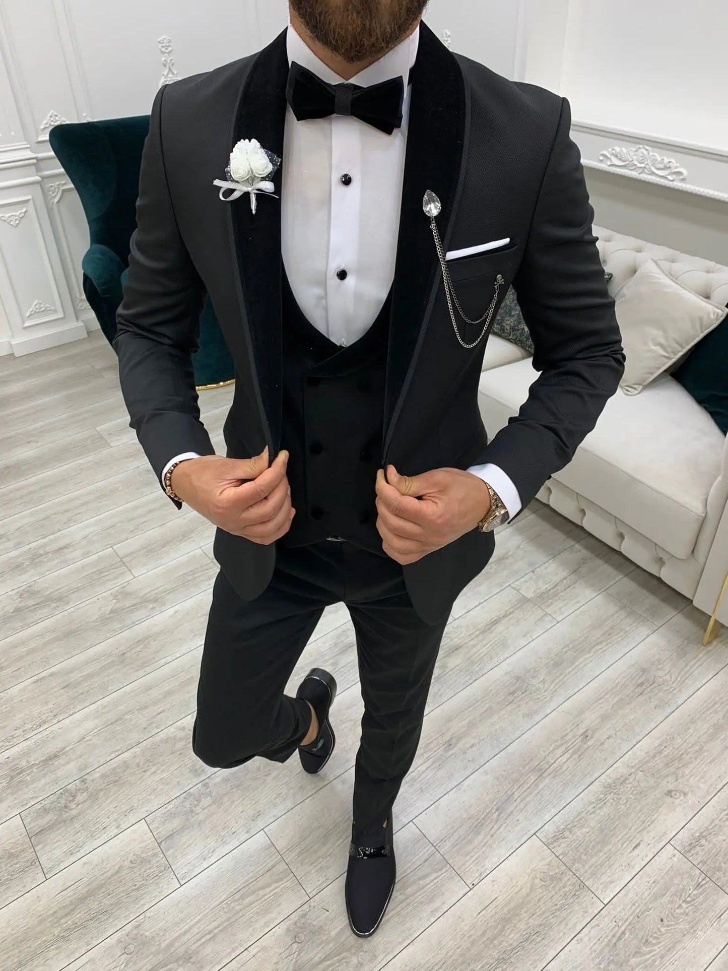 Wilson Black Velvet Shawl Lapel Tuxedo - Elevate Your Formal Attire - BRABION