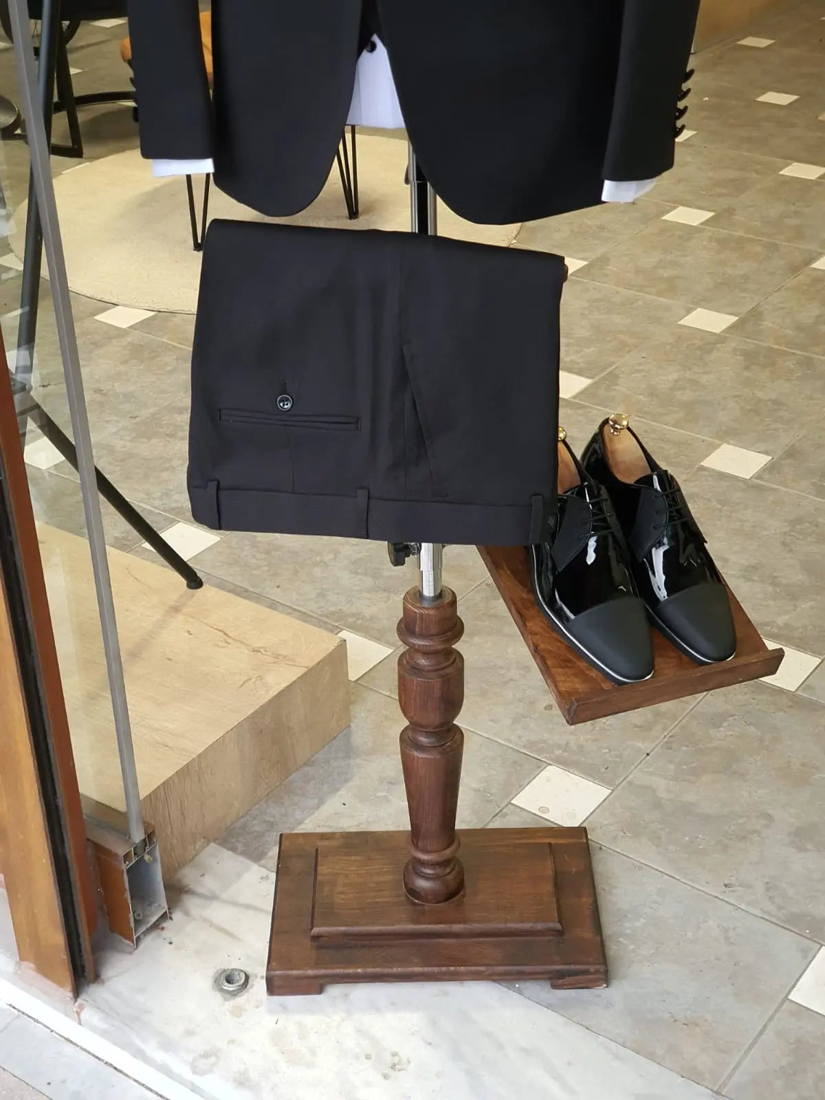 Montreal Black Slim Fit Notch Lapel Tuxedo - BRABION