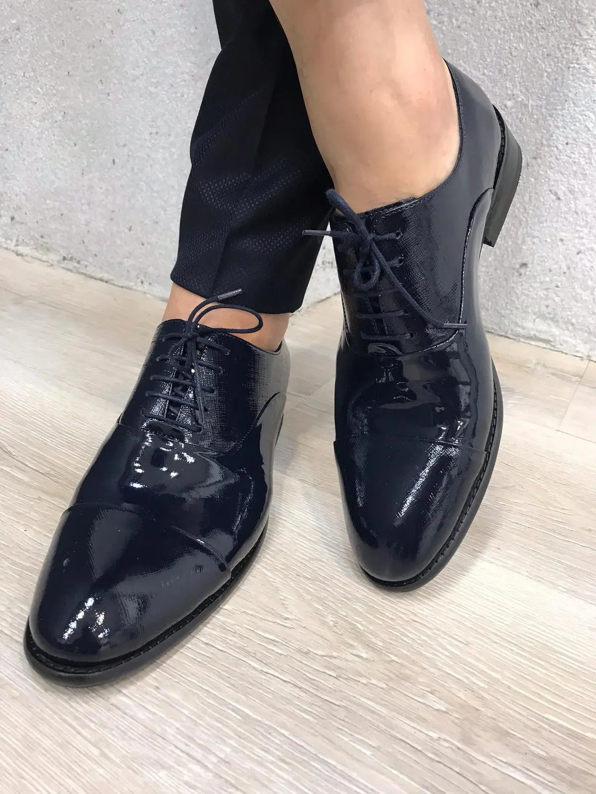 Ferrar Shine Navy Loafer - Elegant Leather Shoes for Any Occasion - BRABION