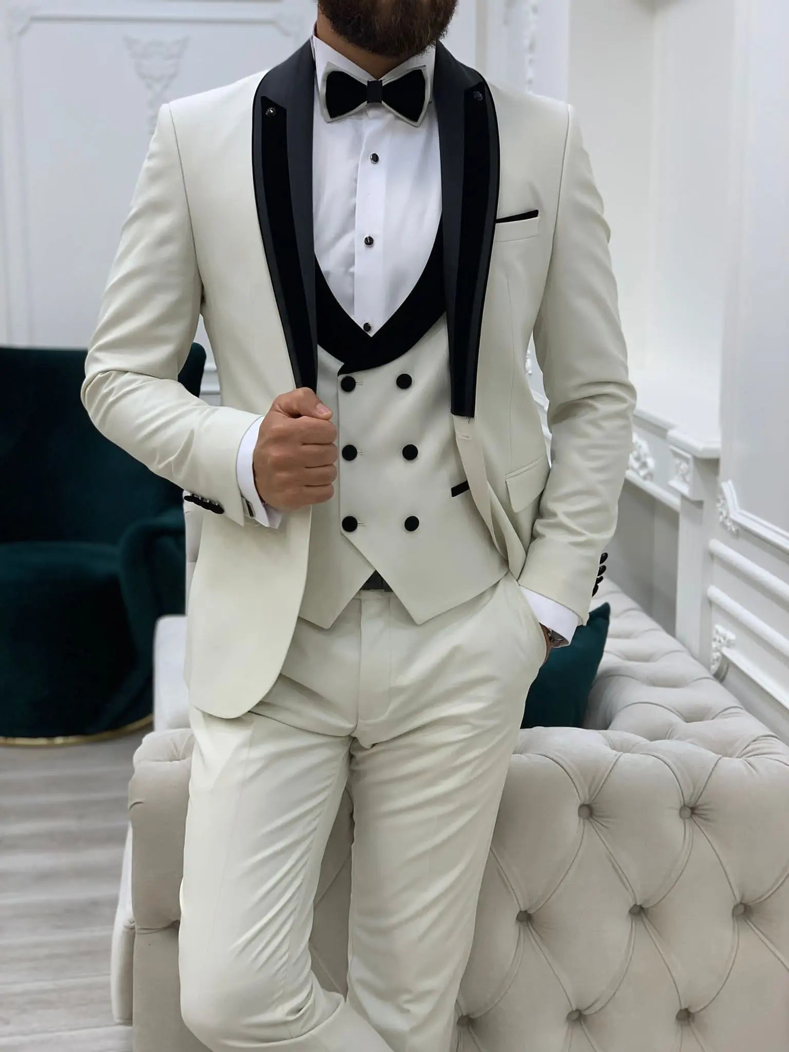 Ventura White Slim Fit Shawl Lapel Tuxedo - BRABION