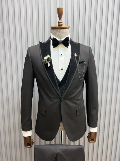 Sorento Black Slim Fit Velvet Peak Lapel Tuxedo – Elegant Formalwear for Men - BRABION