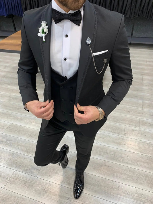 Molalla Black Shawl Lapel Tuxedo - Slim-Fit Elegance for Men - BRABION