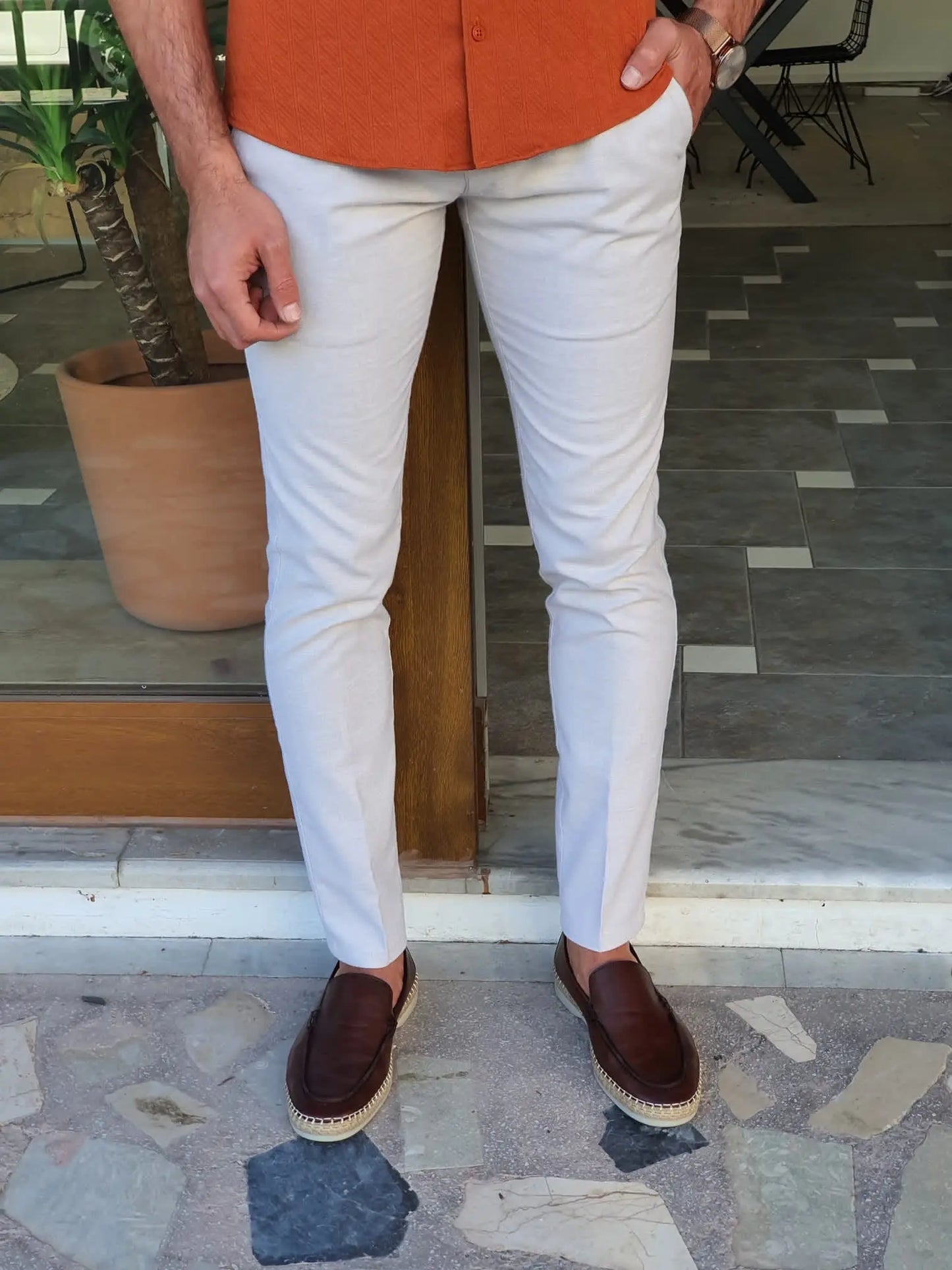 Mantova Beige Slim Fit Cotton Pants for Every Occasion - BRABION