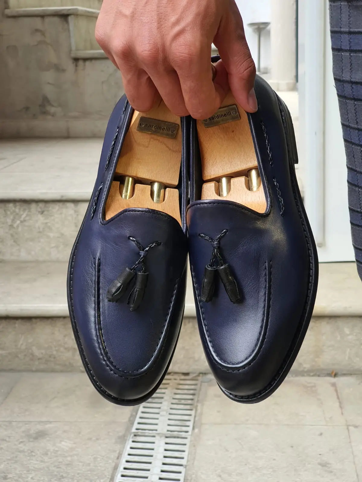 Fort Worth Navy Blue Tassel Loafer - Sophisticated Leather Footwear - BRABION