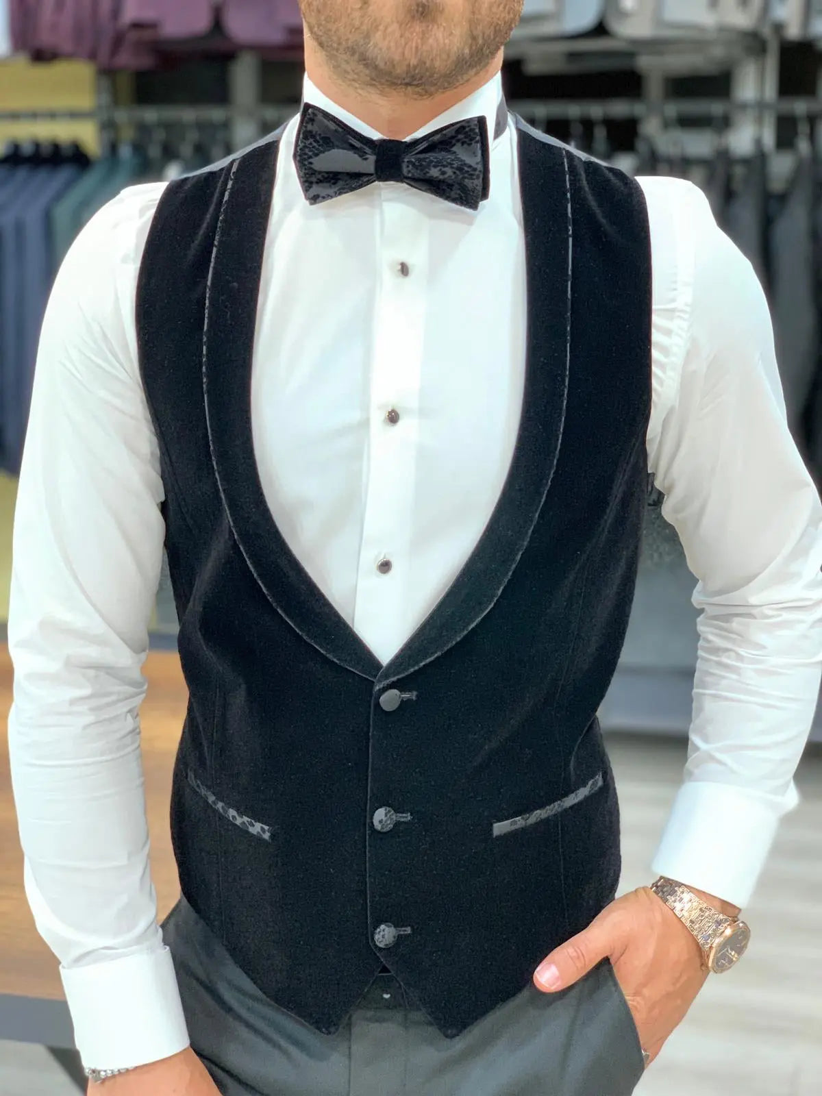 Genova Black Slim Fit Shawl Lapel Tuxedo for Men - BRABION