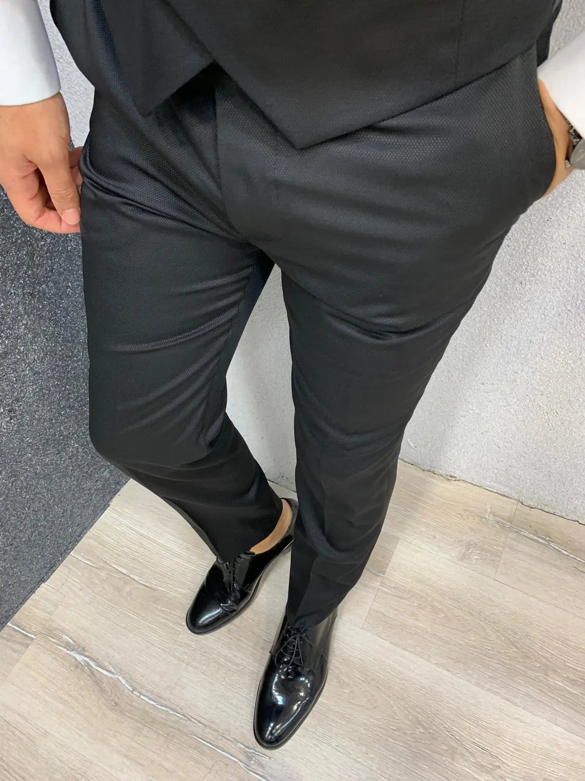 Acacia Black Slim Fit Tuxedo for Men - BRABION