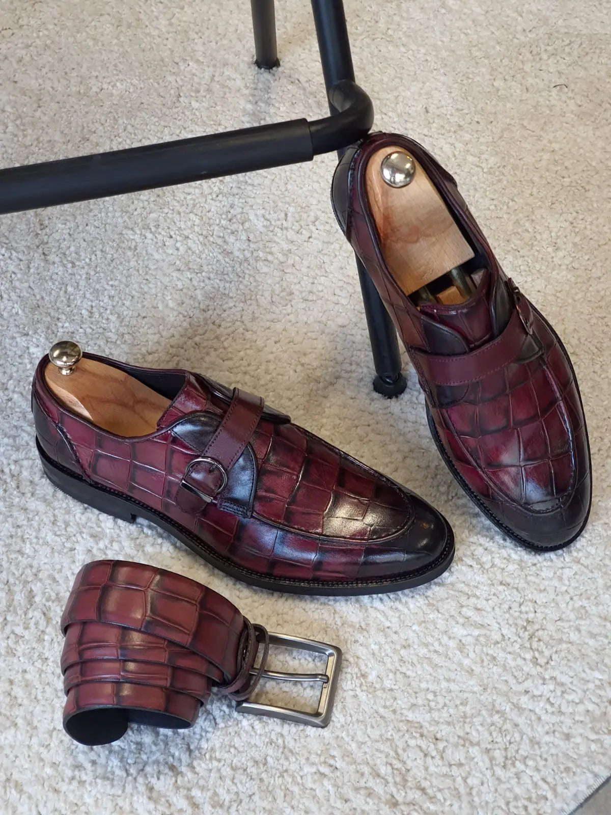 Antonio Burgundy Buckle Loafers - Elegant Leather Shoes for Every Occasion - BRABION