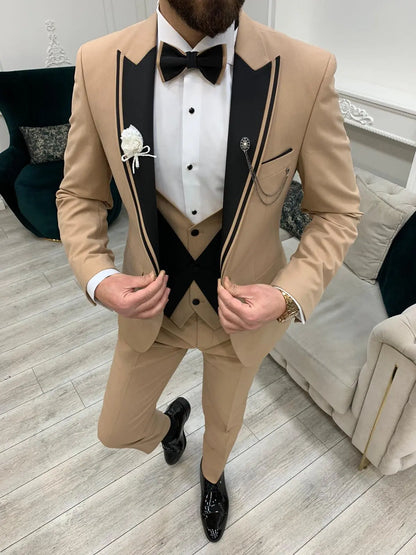 Eden Gold Slim Fit Peak Lapel Tuxedo for Modern Gentlemen - BRABION