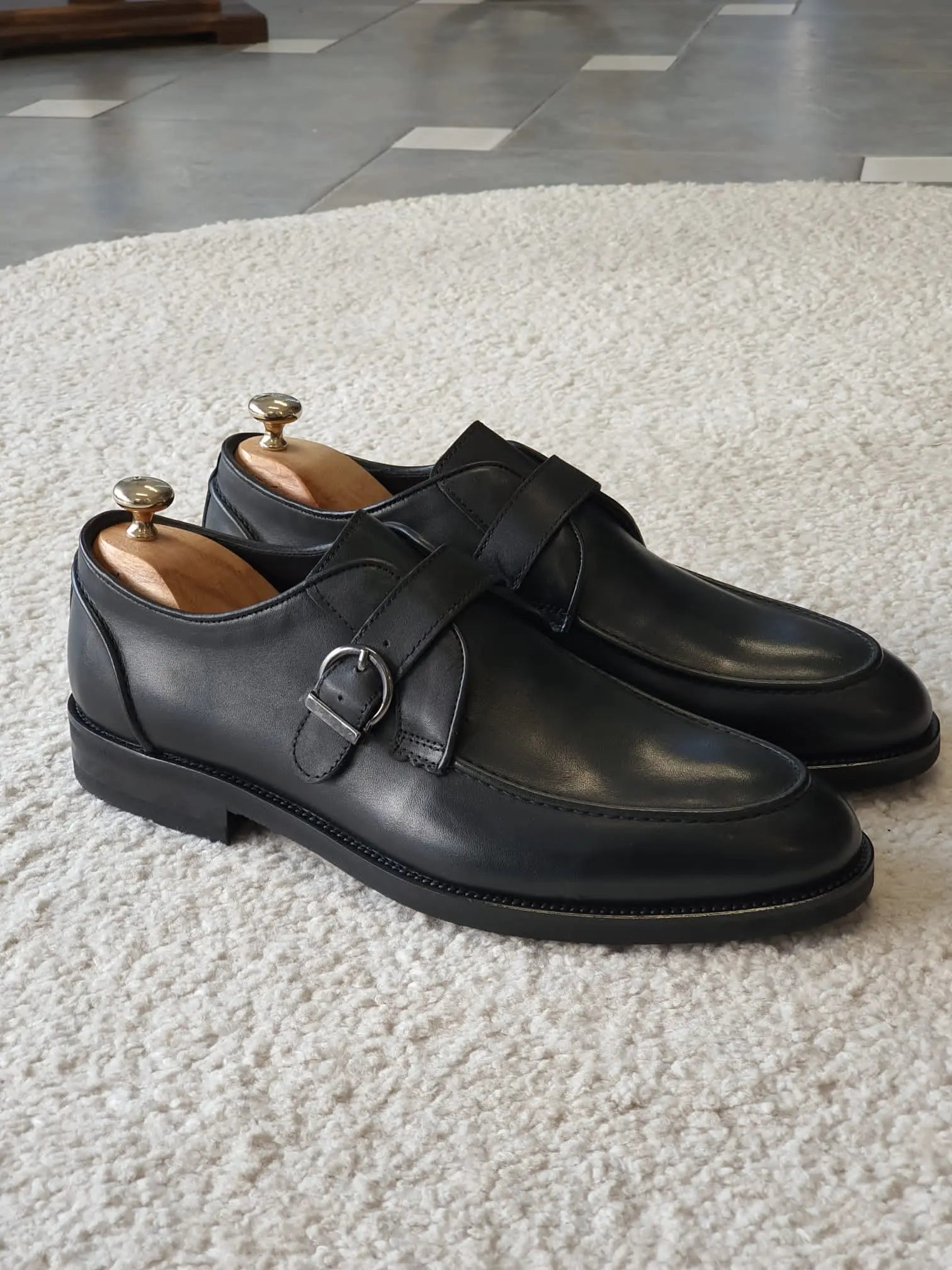 Antonio Black Buckle Loafers - BRABION