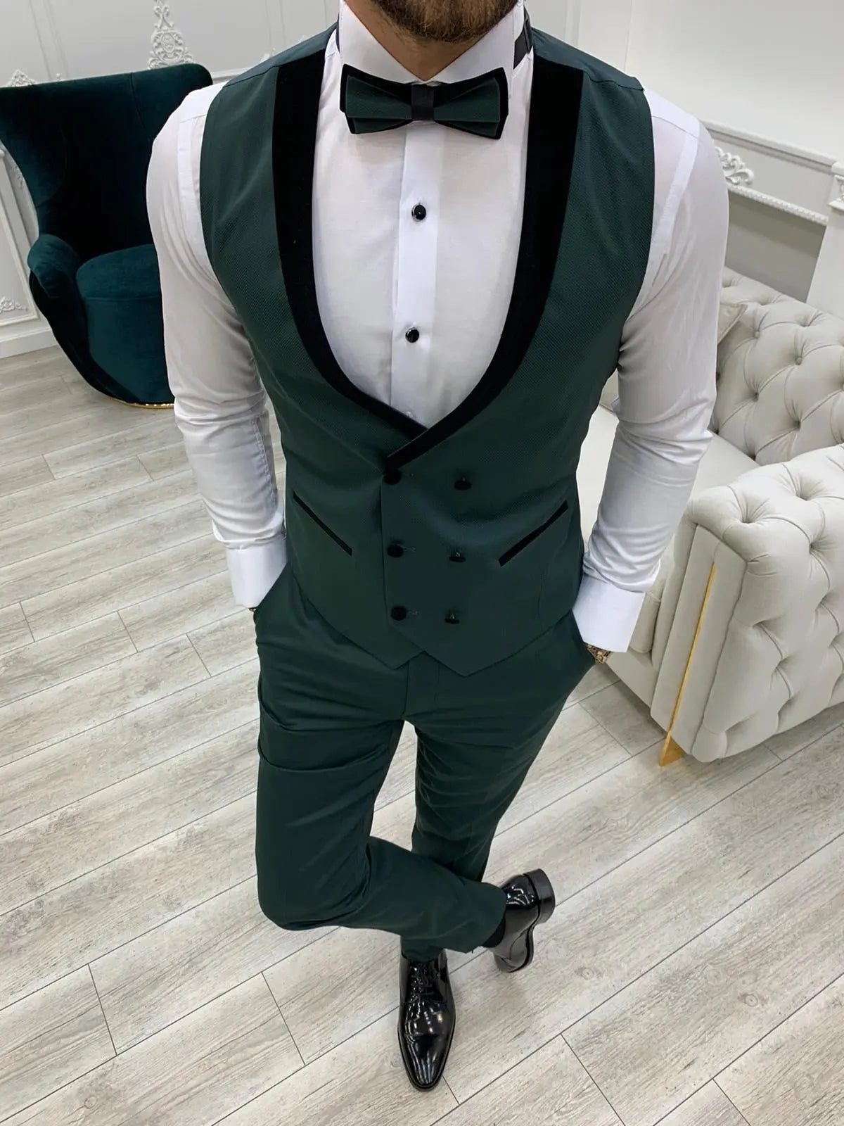 Royal Green Slim Fit Velvet Peak Lapel Tuxedo - BRABION