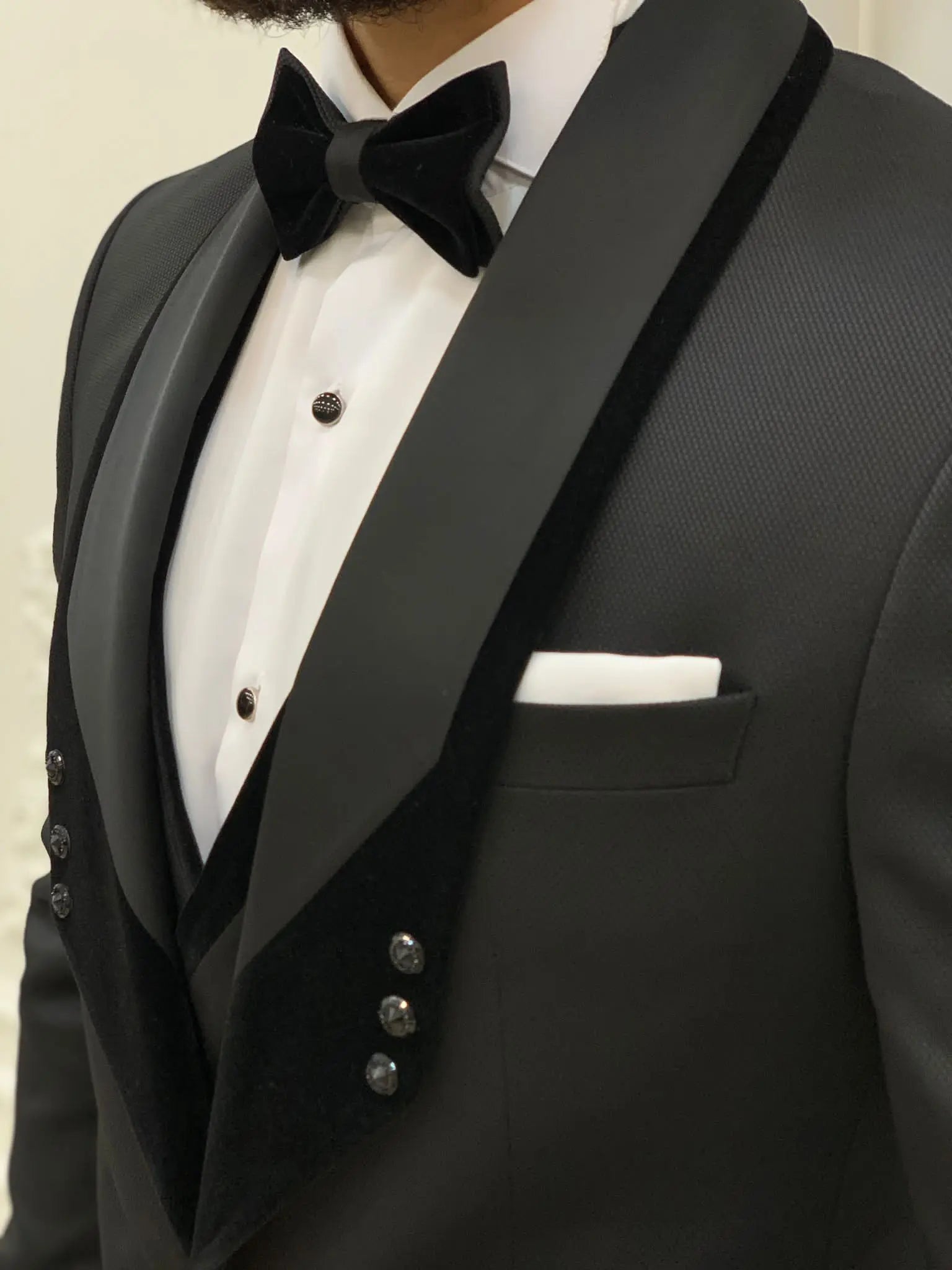 Infinite Black Slim Fit Velvet Shawl Lapel Tuxedo - BRABION