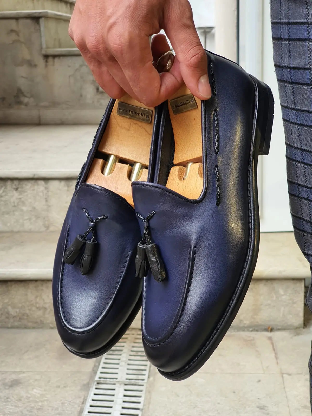Fort Worth Navy Blue Tassel Loafer - Sophisticated Leather Footwear - BRABION