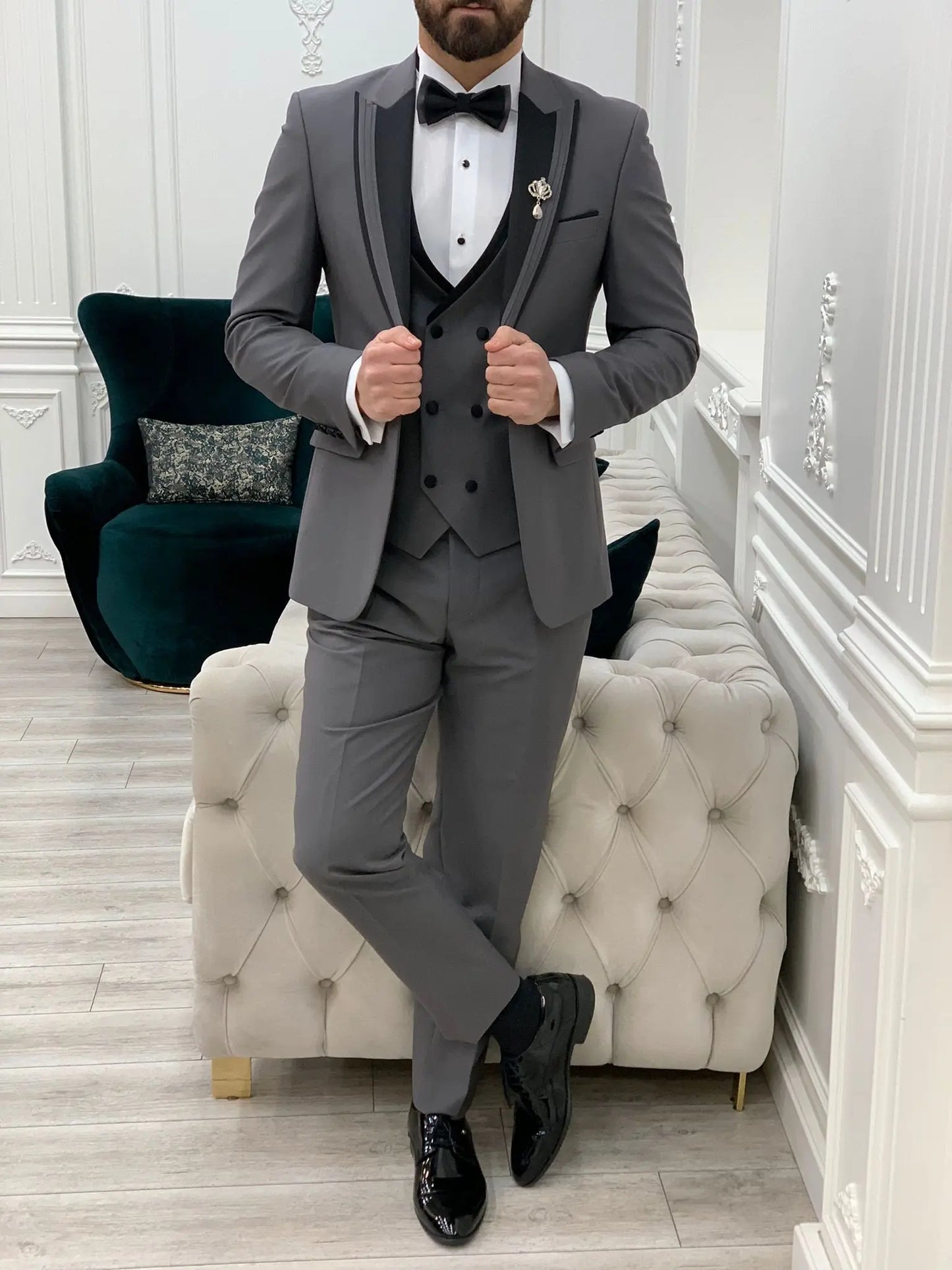 Glendale Gray Slim Fit Peak Lapel Tuxedo - BRABION