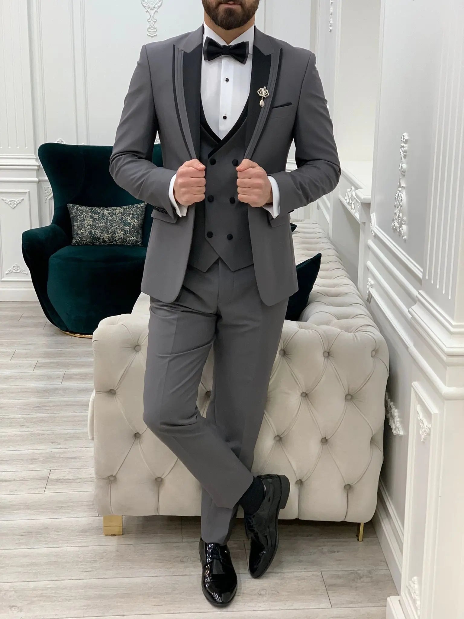 Glendale Gray Slim Fit Peak Lapel Tuxedo - BRABION