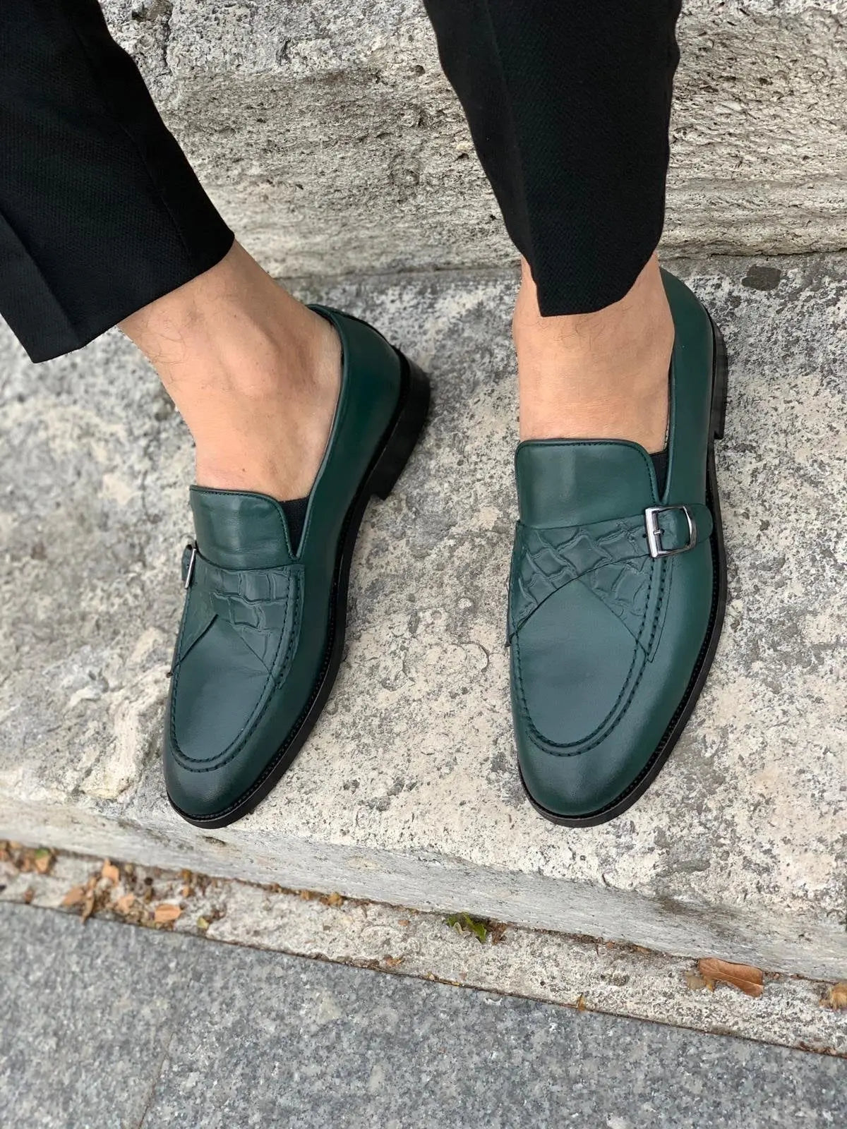 Stanoss Green Buckle Shoes - Timeless Elegance - BRABION
