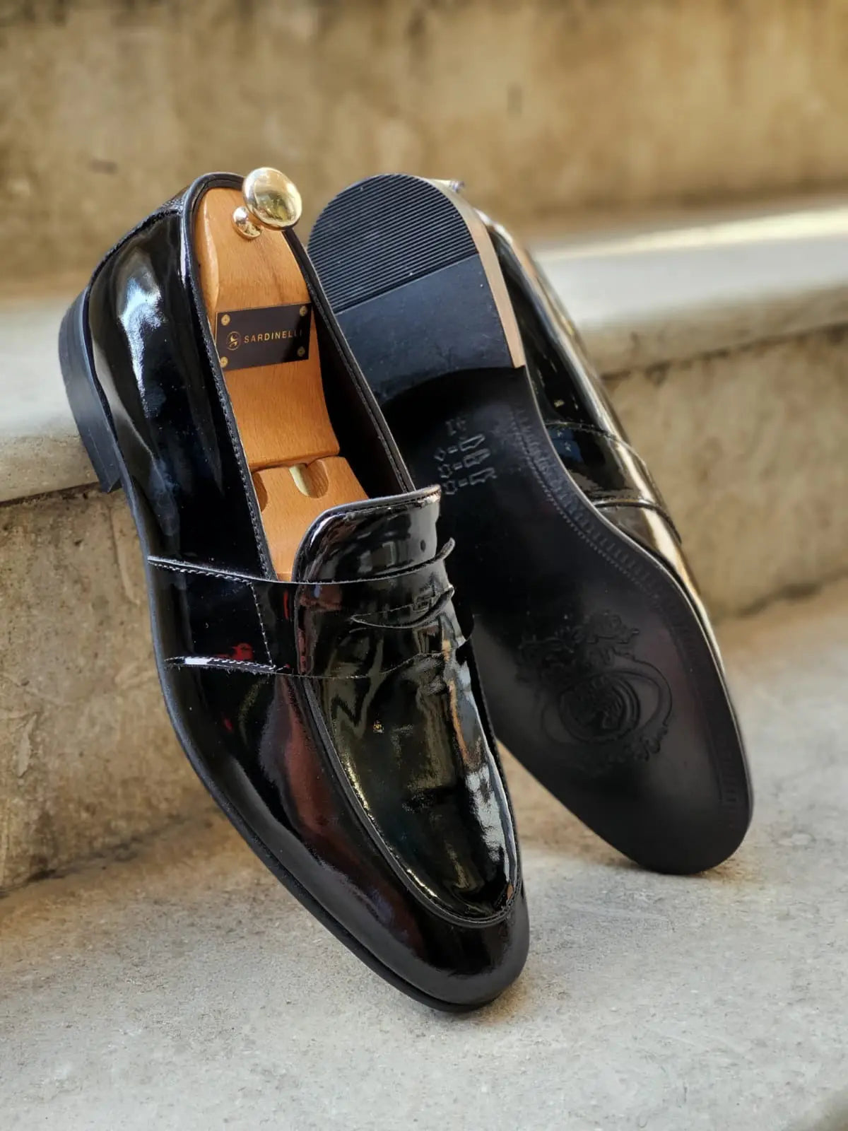Henderson Black Buckle Loafers - Effortless Elegance - BRABION