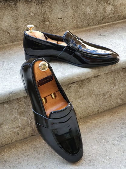 Henderson Black Buckle Loafers - Effortless Elegance - BRABION