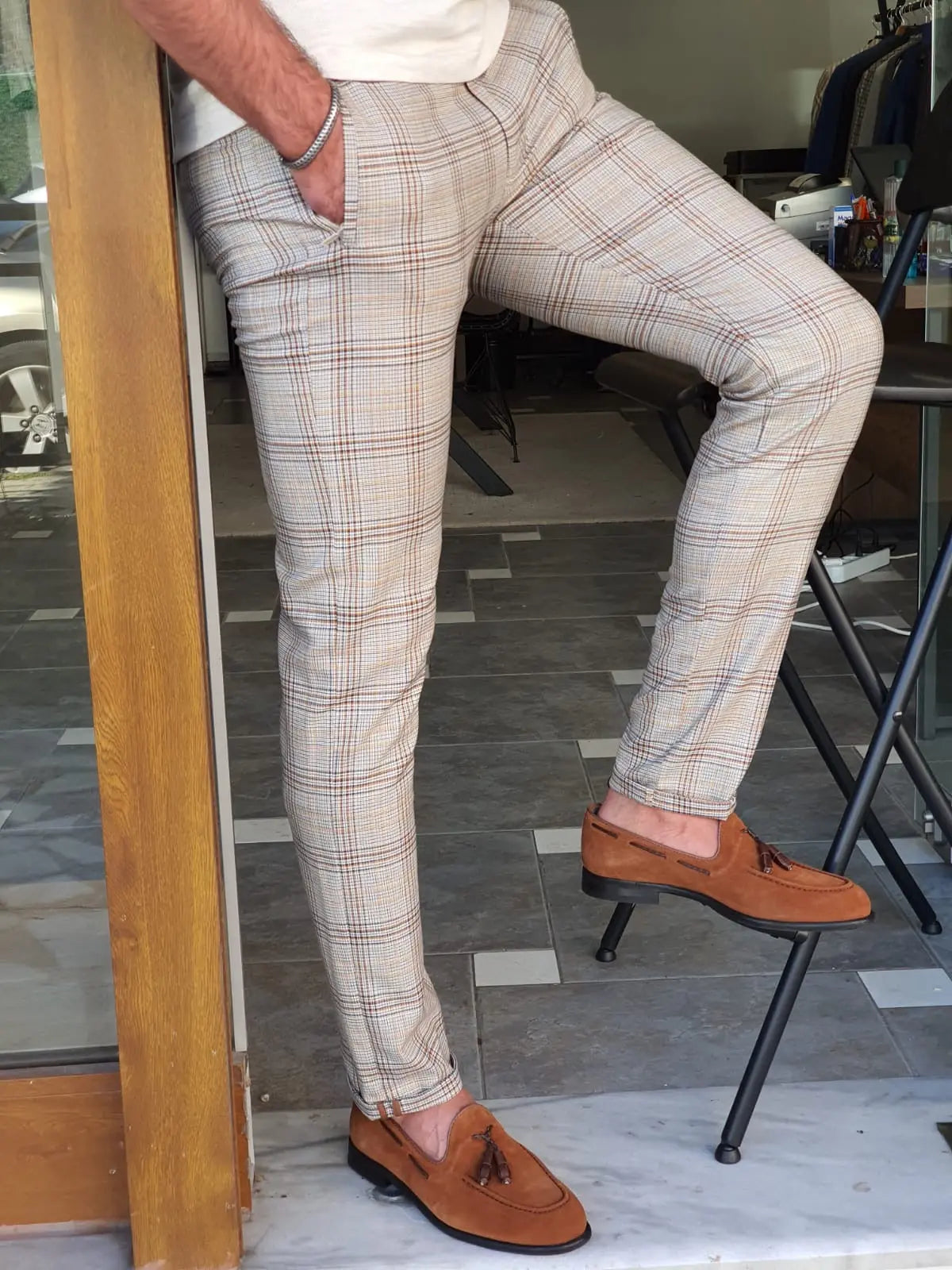 Montreal Brown Slim Fit Plaid Pants: Elegant Versatility for Every Occasion - BRABION