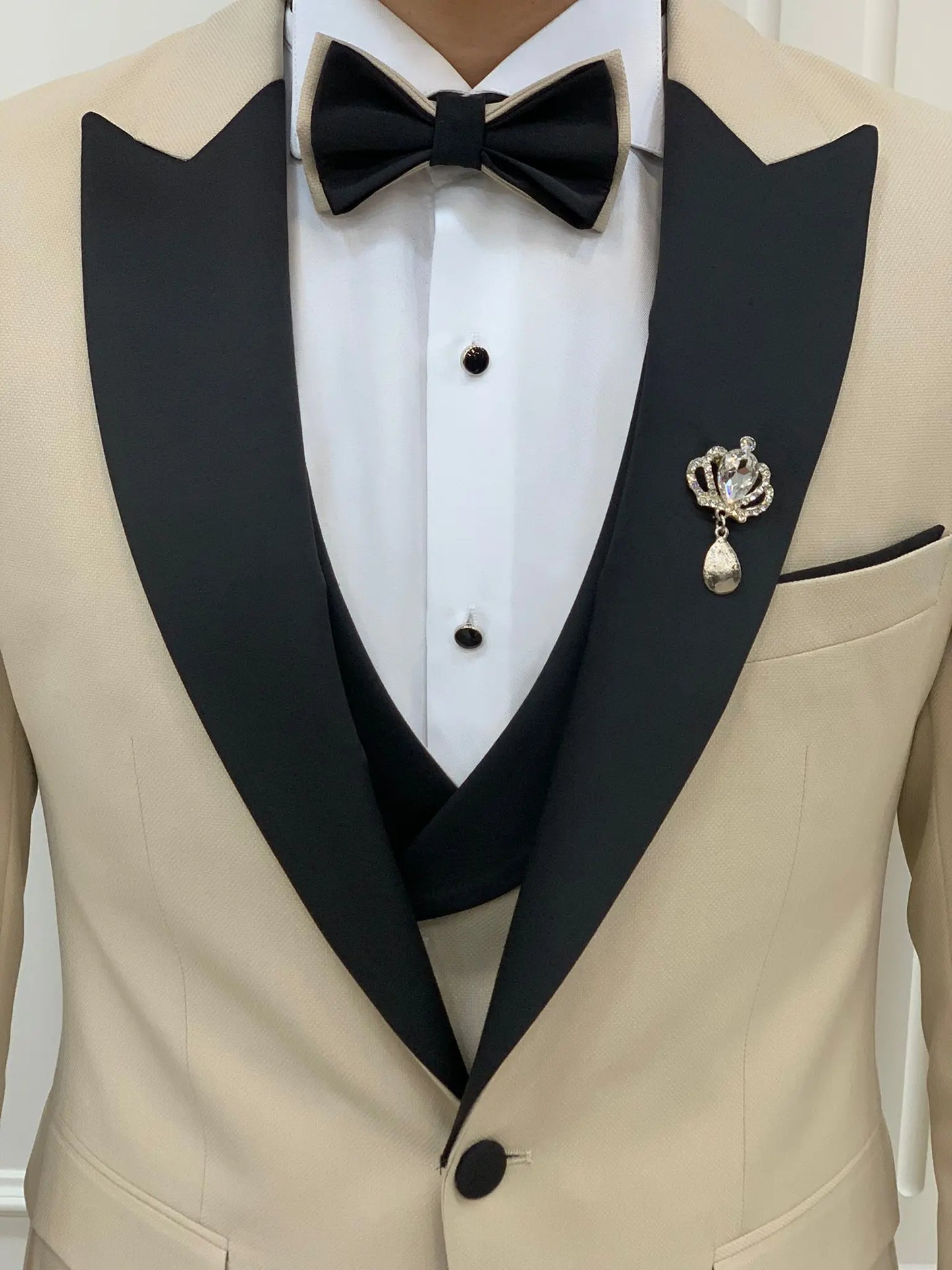Eden Beige Slim Fit Peak Lapel Tuxedo - BRABION