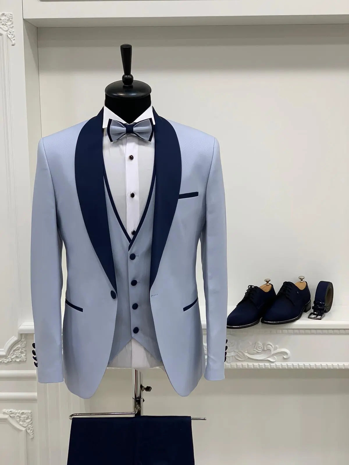Wilson Sky Blue Slim Fit Shawl Lapel Tuxedo - BRABION