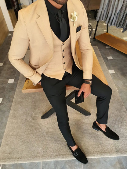 Edmond Beige Slim Fit Suit: The Ultimate Versatile Three-Piece Suit BOJONI