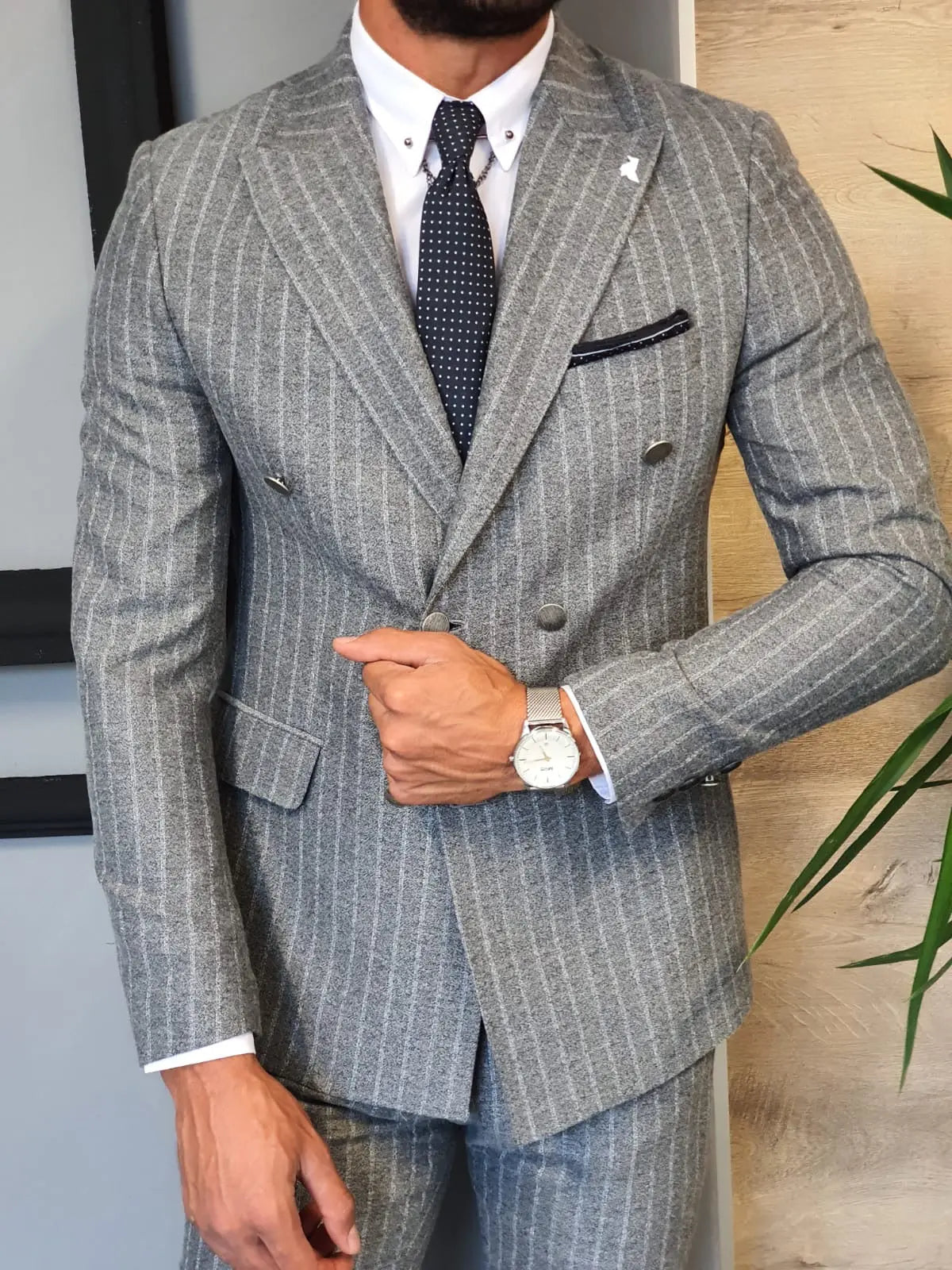 Wellington Gray Pinstripe Double Breasted Suit BOJONI