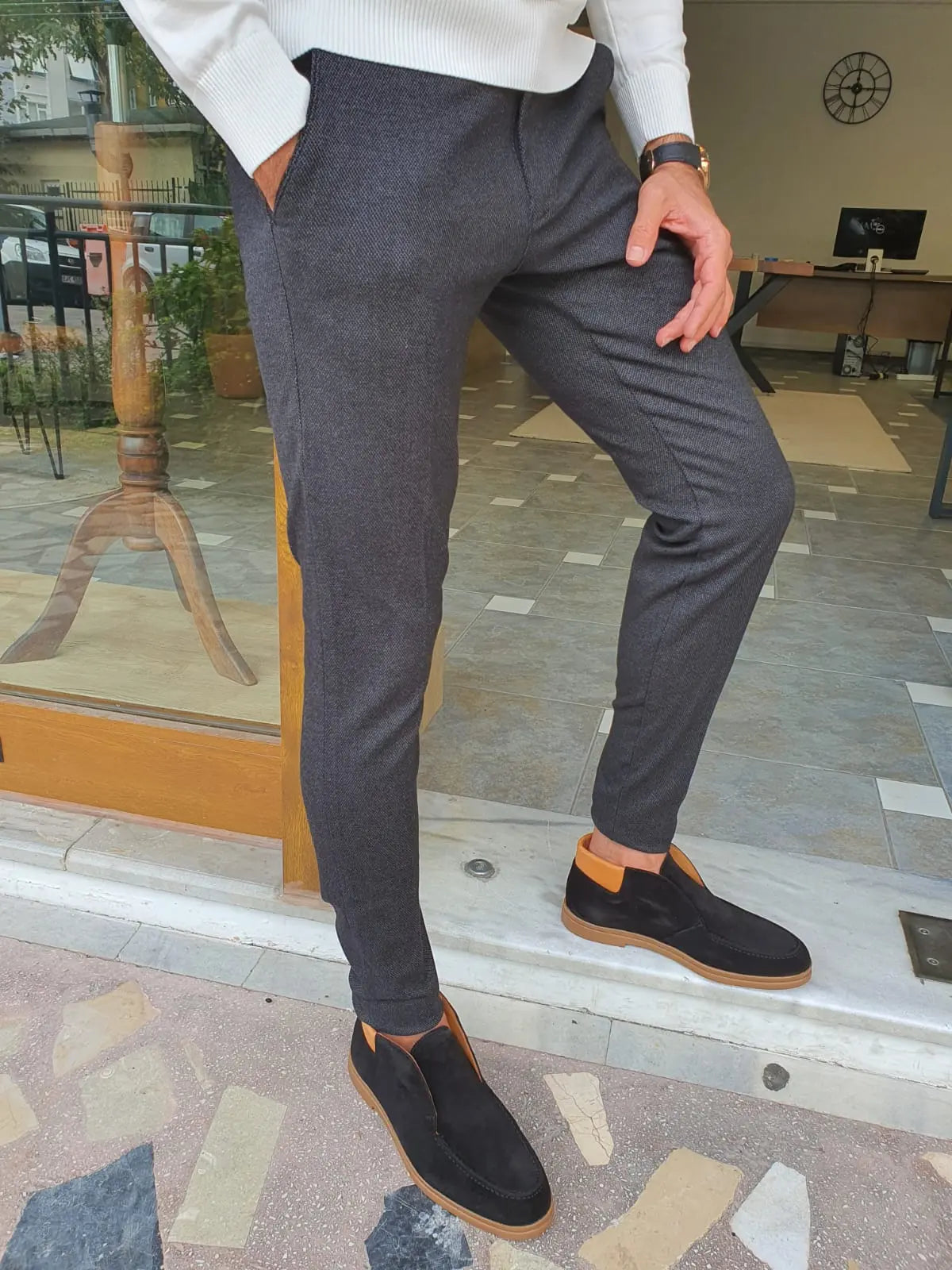 Vince Black Slim Fit Pants - BRABION