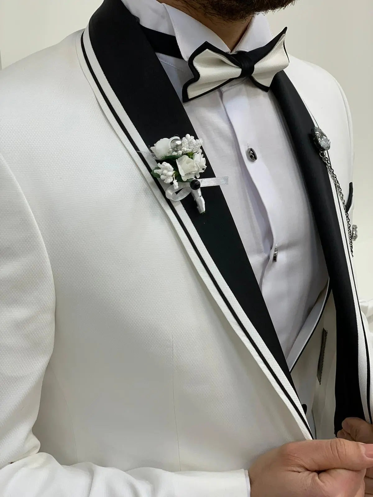 Napoli White Slim Fit Shawl Lapel Tuxedo - BRABION