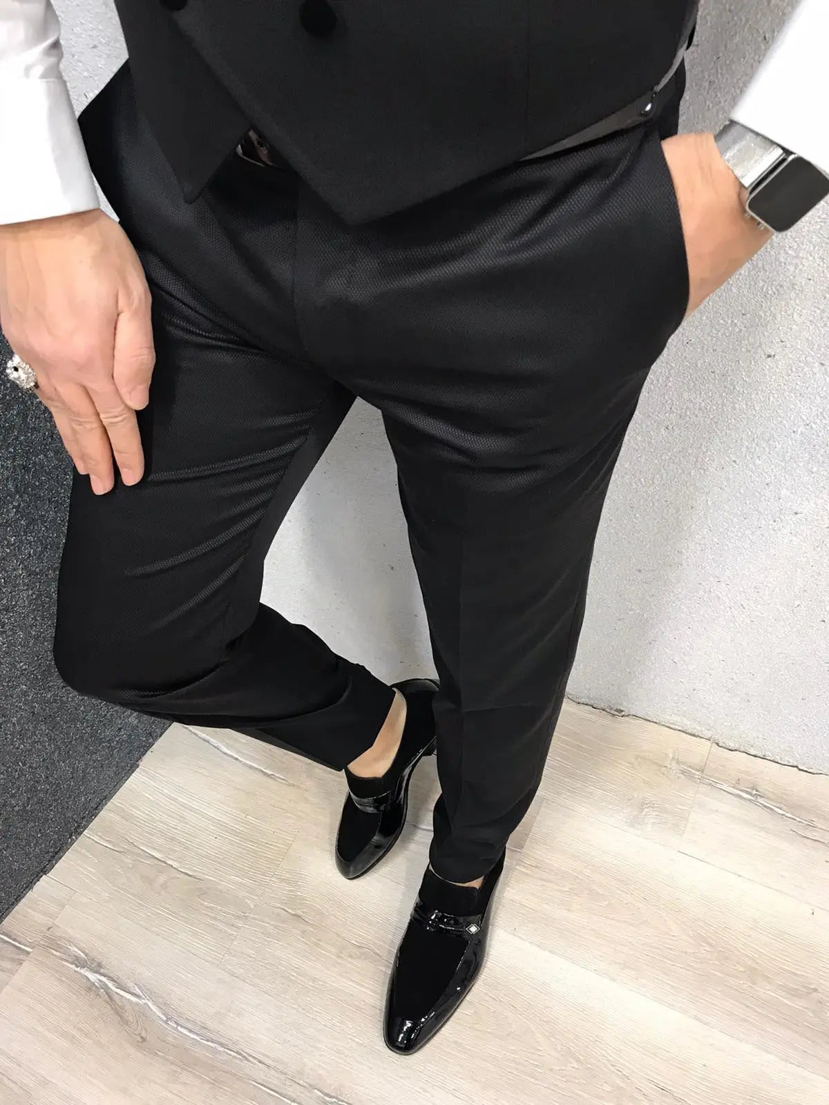 Ventura Black Slim Fit Tuxedo – Timeless Elegance for Formal Occasions - BRABION