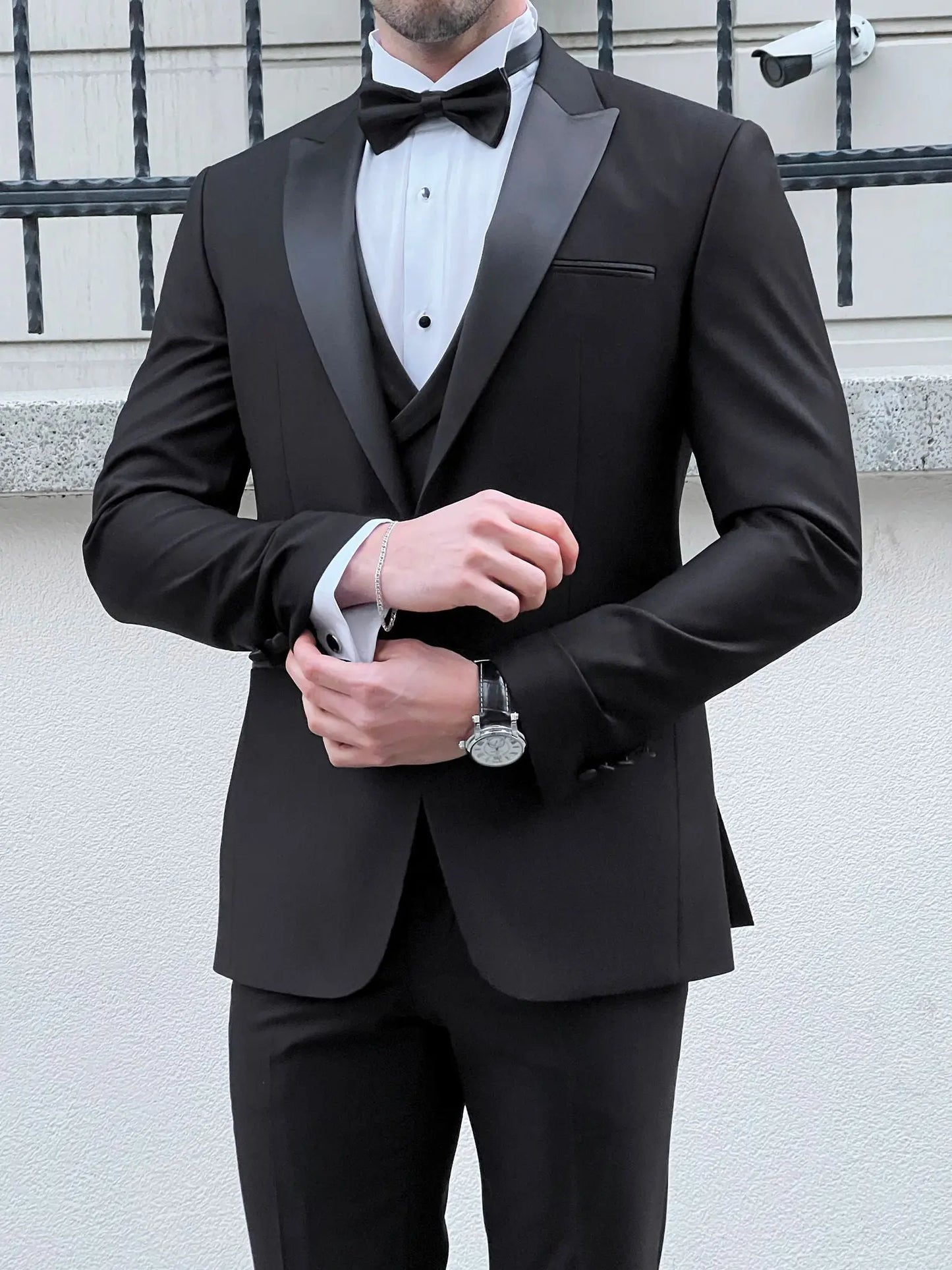 Fabio Black Peak Lapel Slim Fit Tuxedo - BRABION