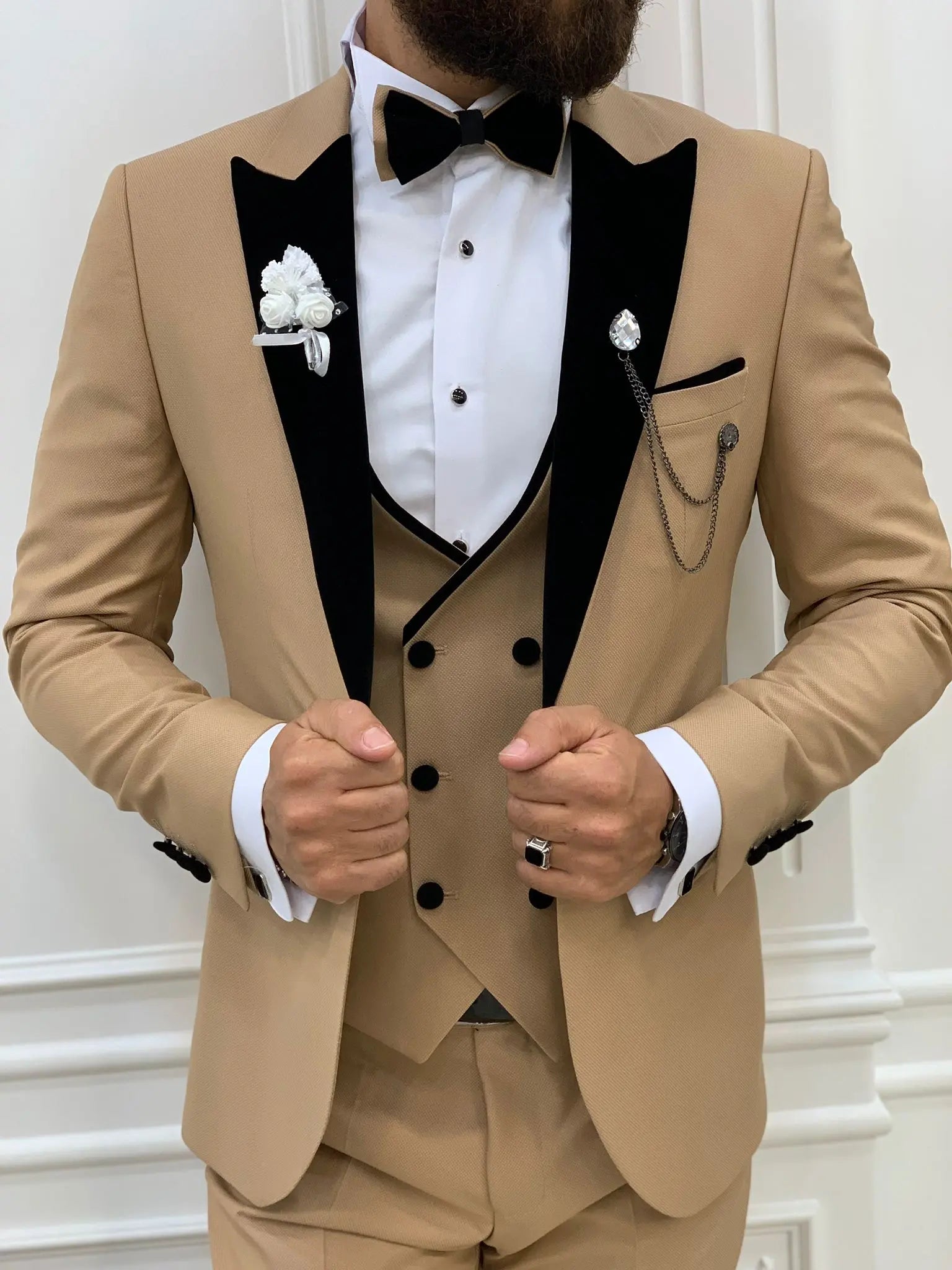 Acacia Golden Slim Fit Velvet Peak Lapel Tuxedo - BRABION