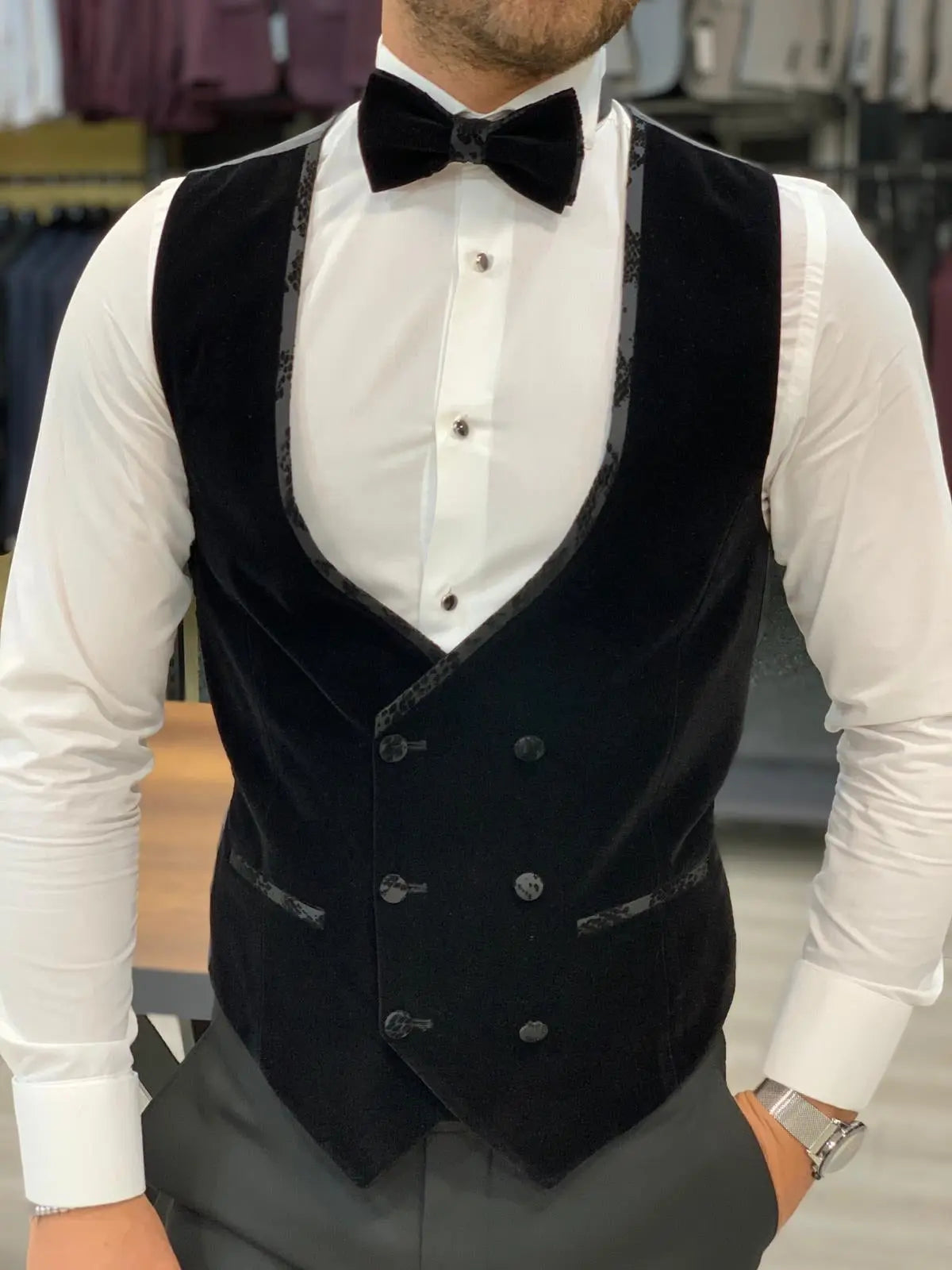 Genova Black Slim Fit Peak Lapel Tuxedo for Elegant Occasions - BRABION